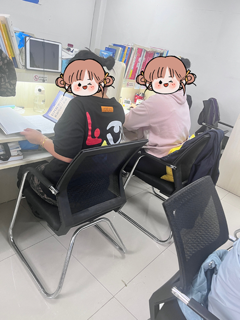 学习氛围4(1).jpg