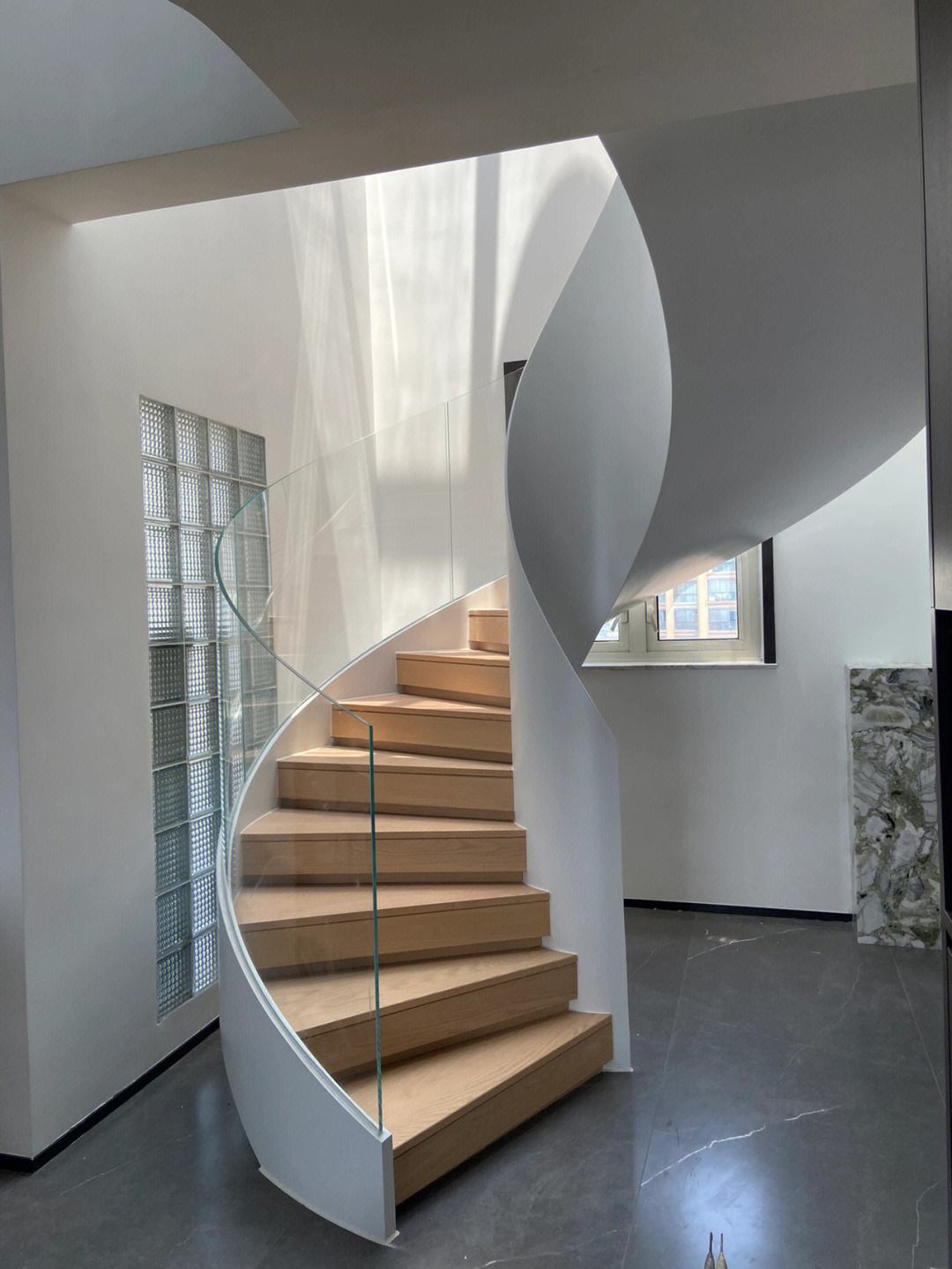 旋转楼梯细节展示