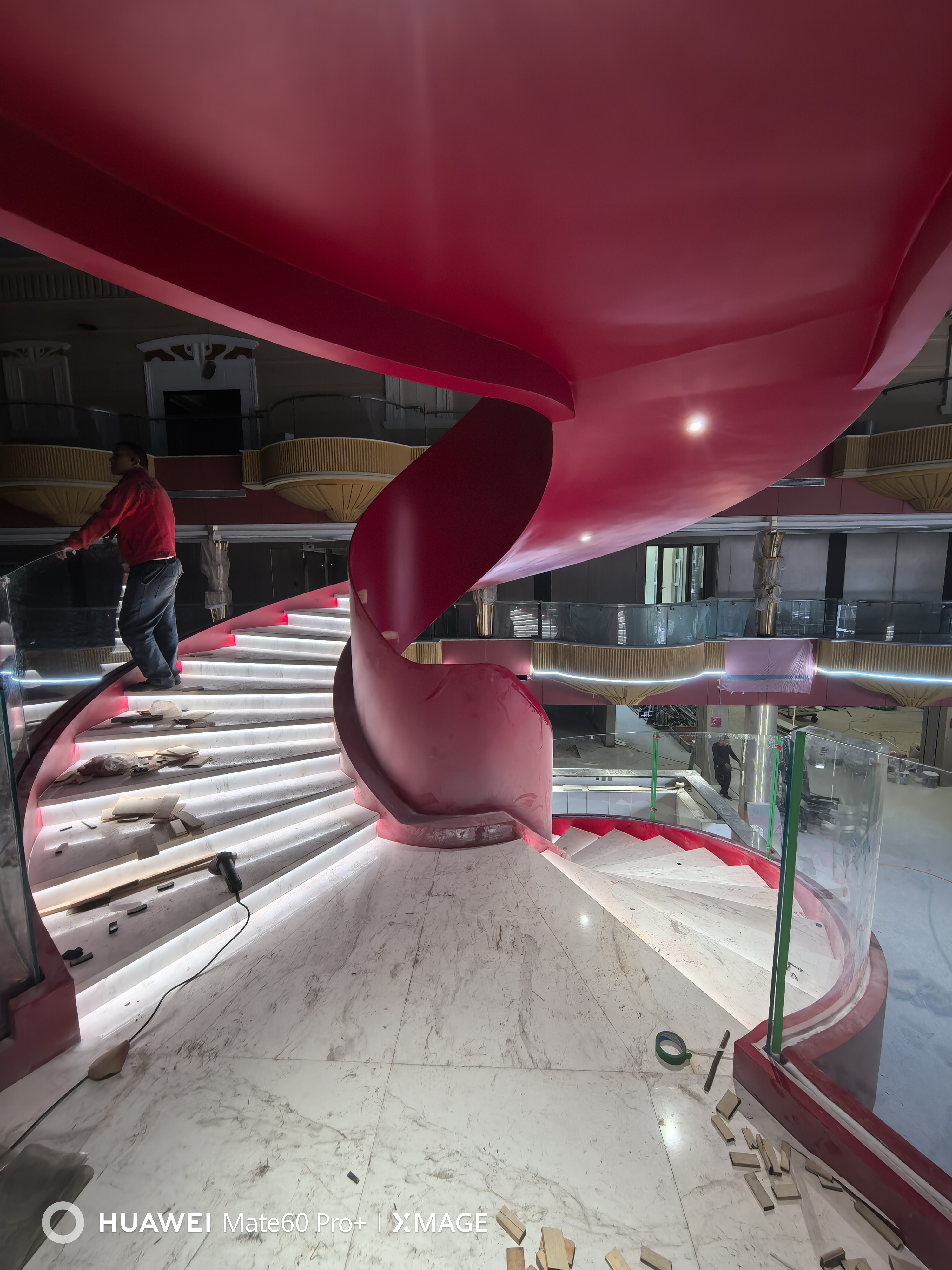 得心金属旋转楼梯案例