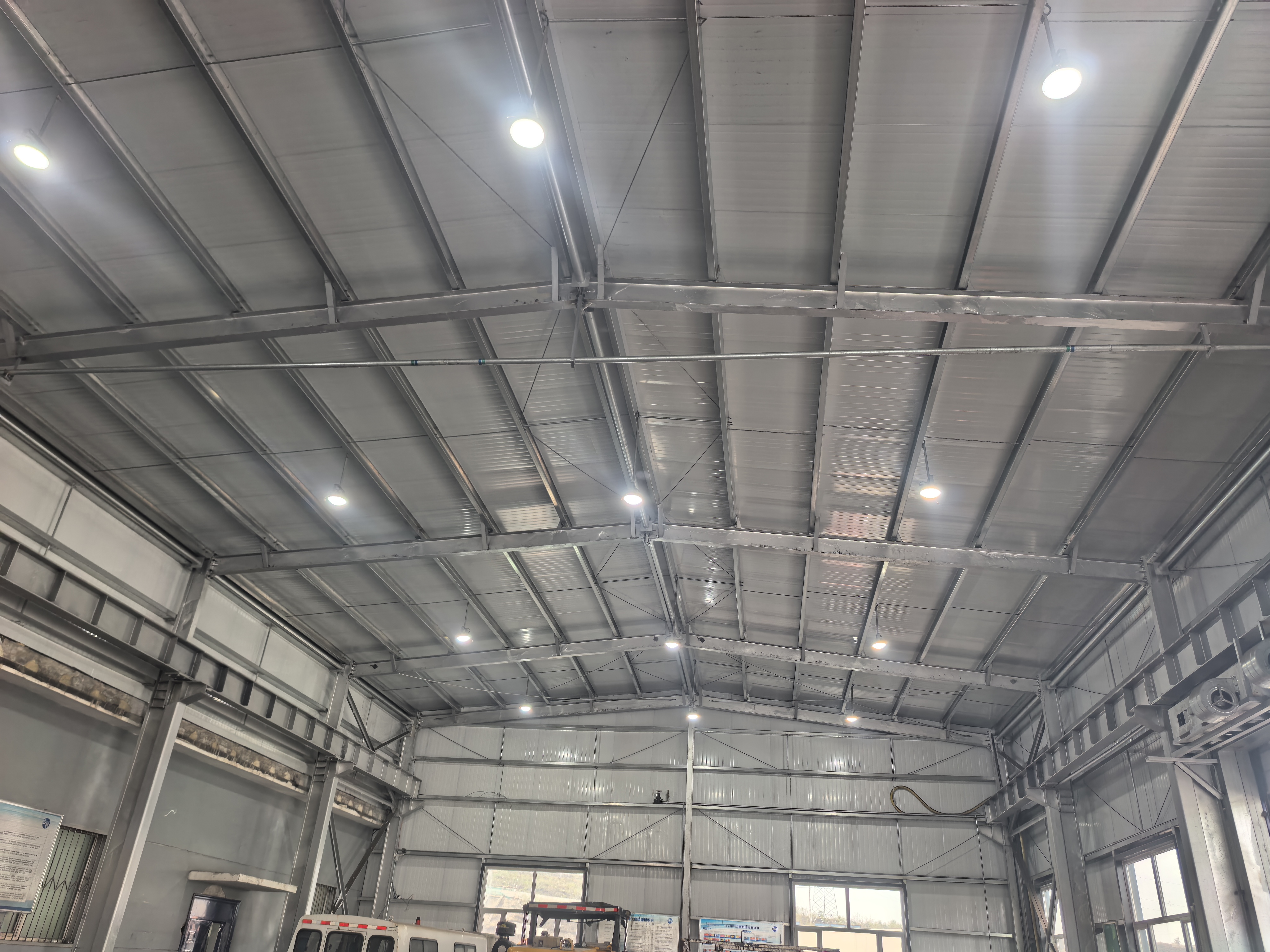 检测设备工作场景