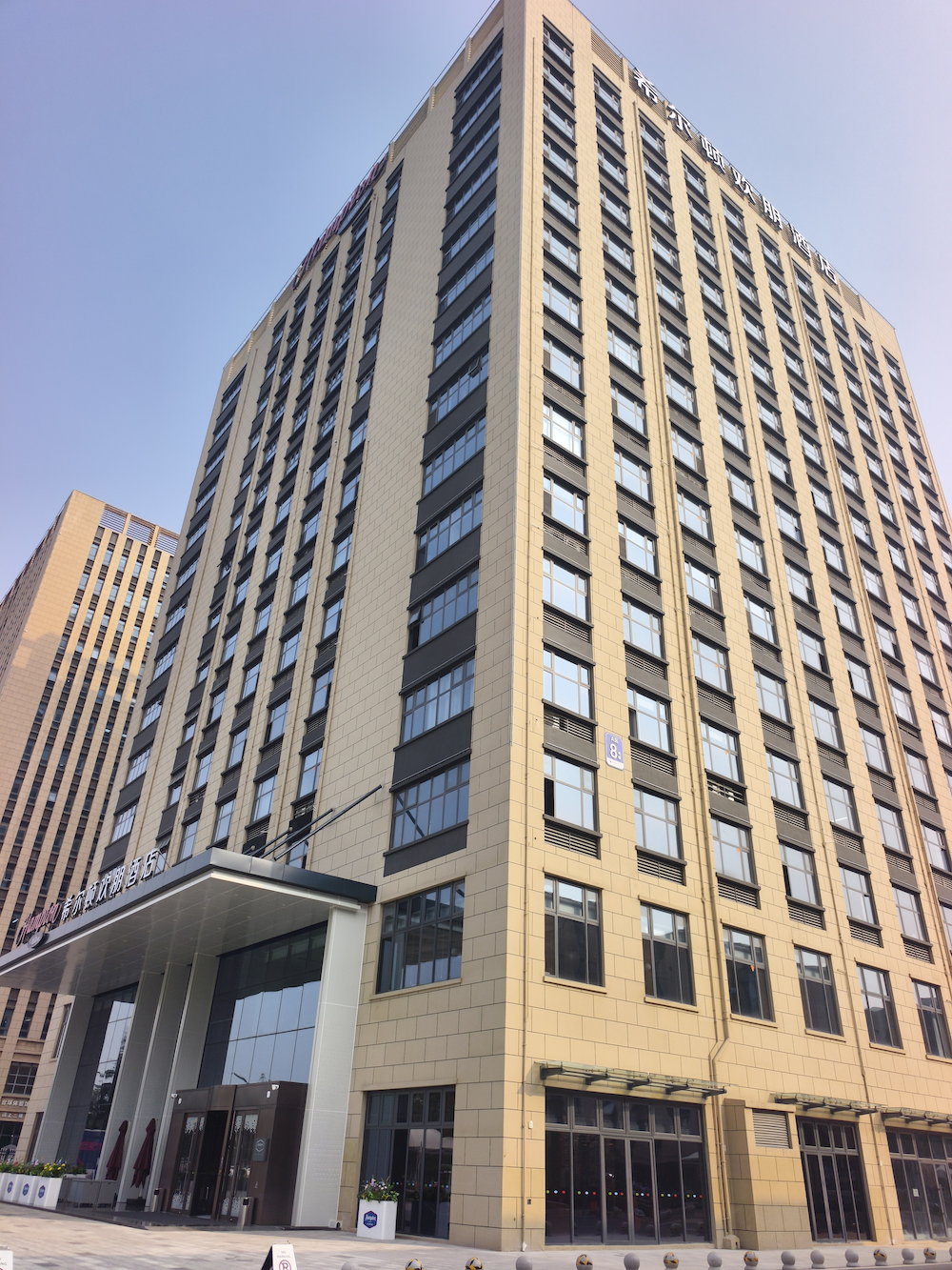 伸缩门智能系统