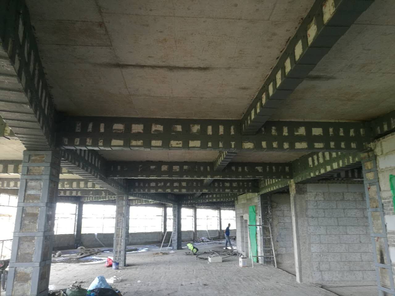 包钢加固施工实例