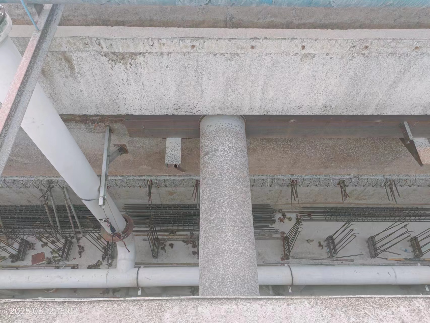 反硝化深床滤池工艺示意图