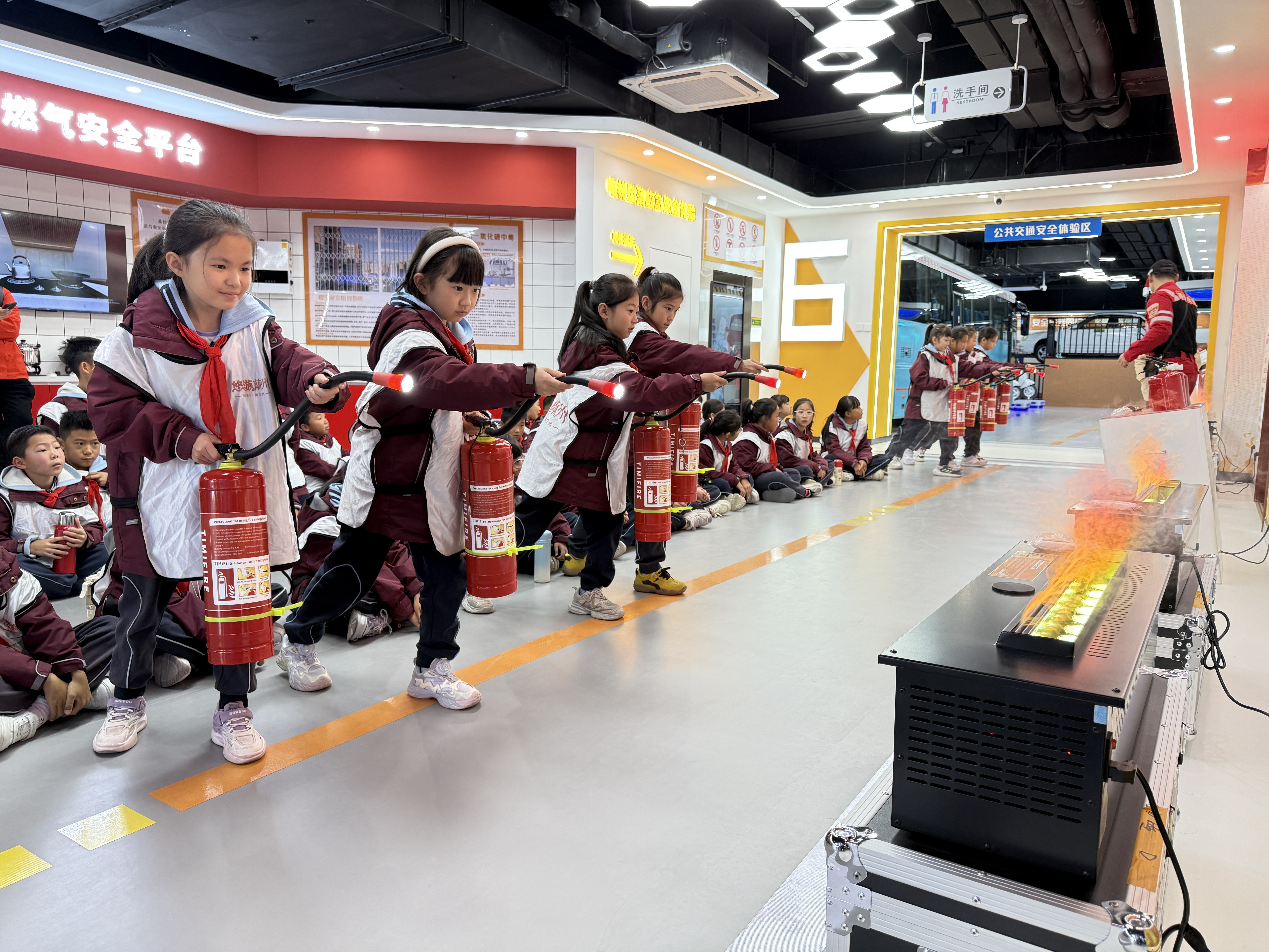 互动体验设备展示