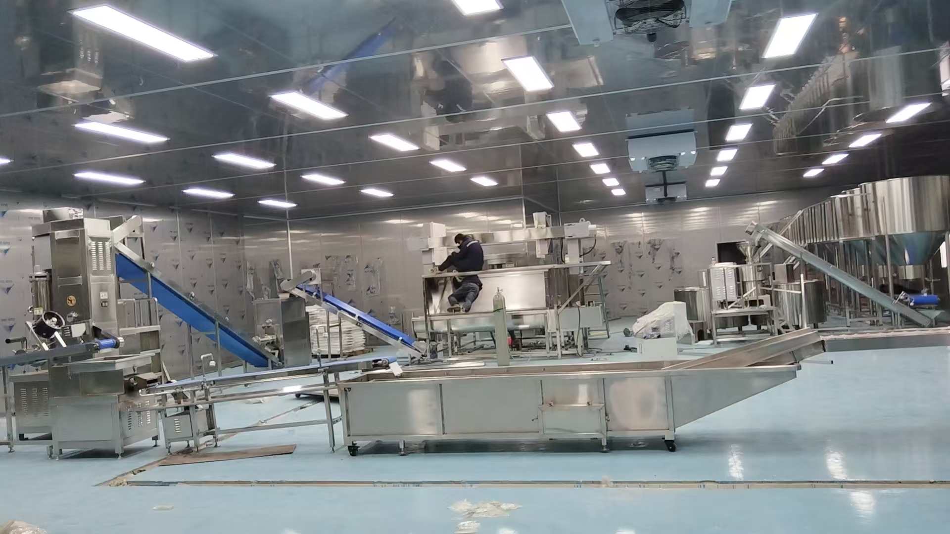 年糕生产线包装灭菌环节