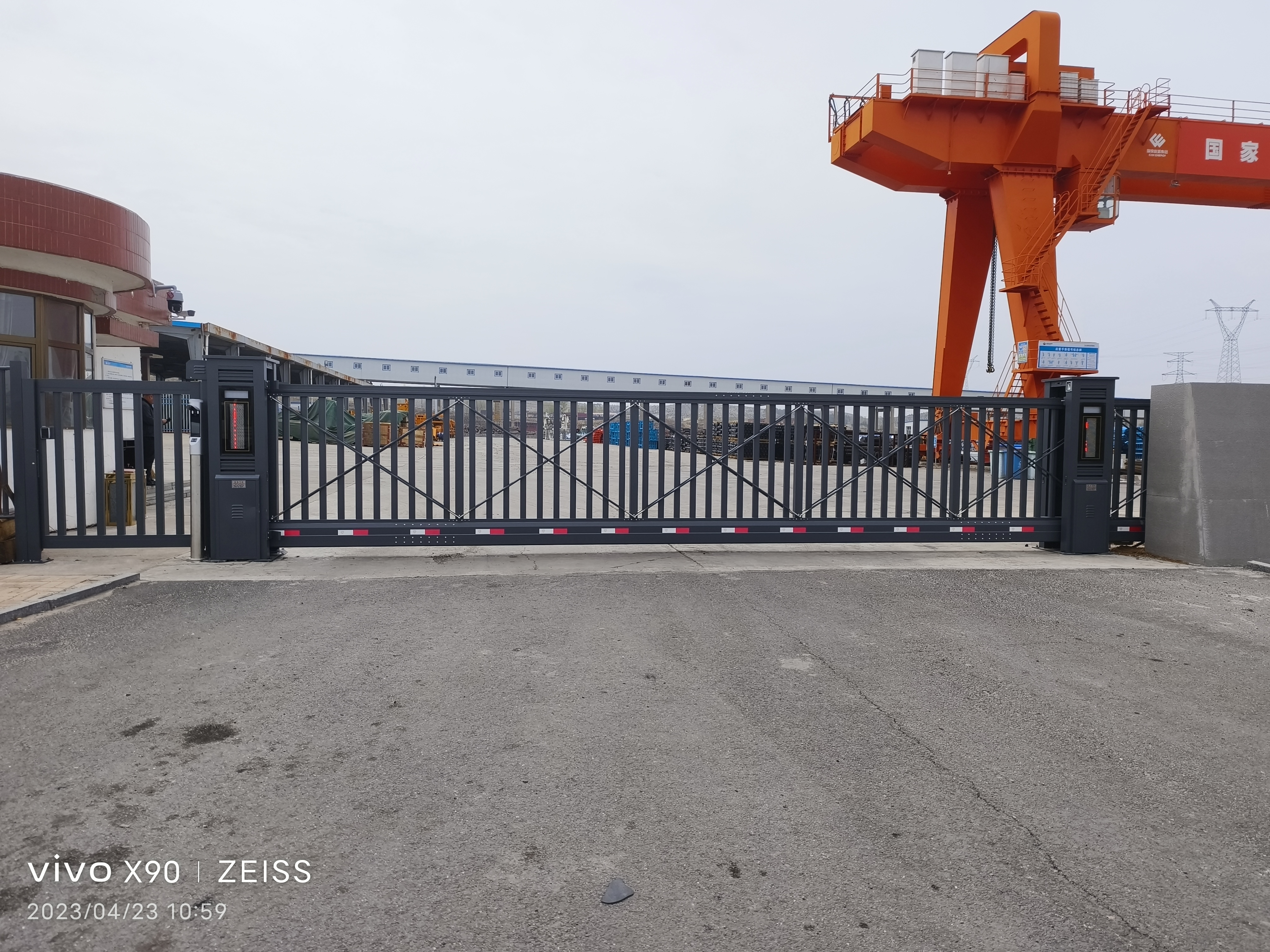 快速门安装案例