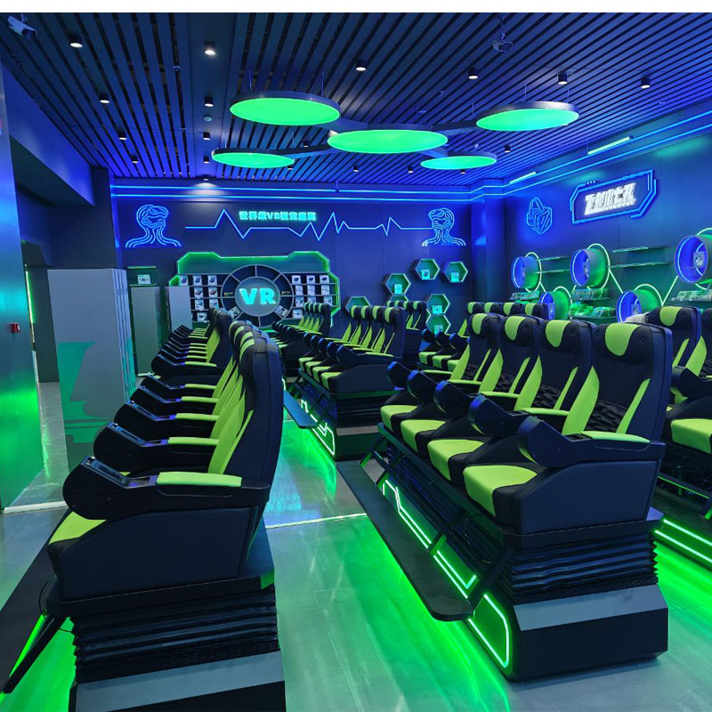 拓普互动9D影院设备展示