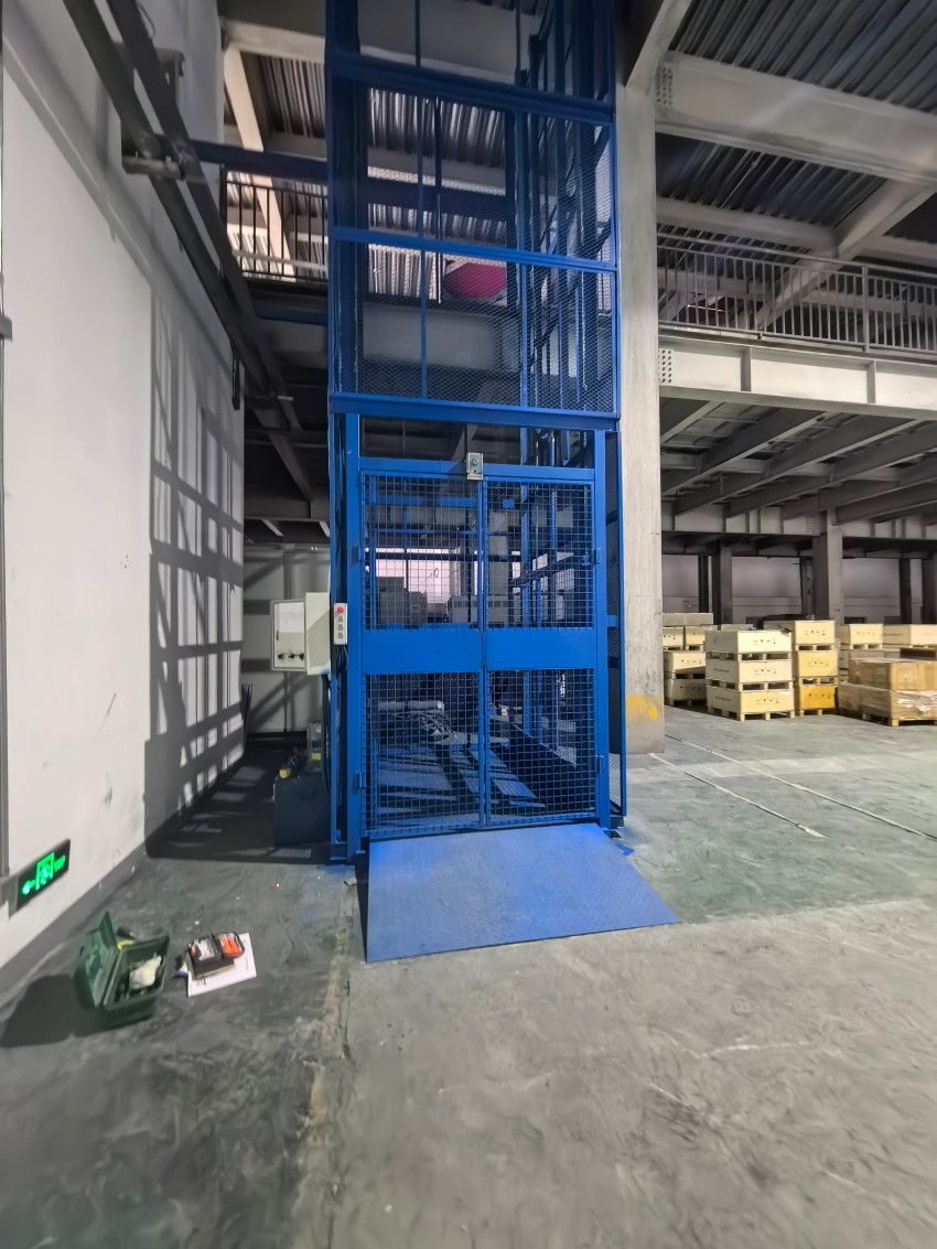 升降机技术细节