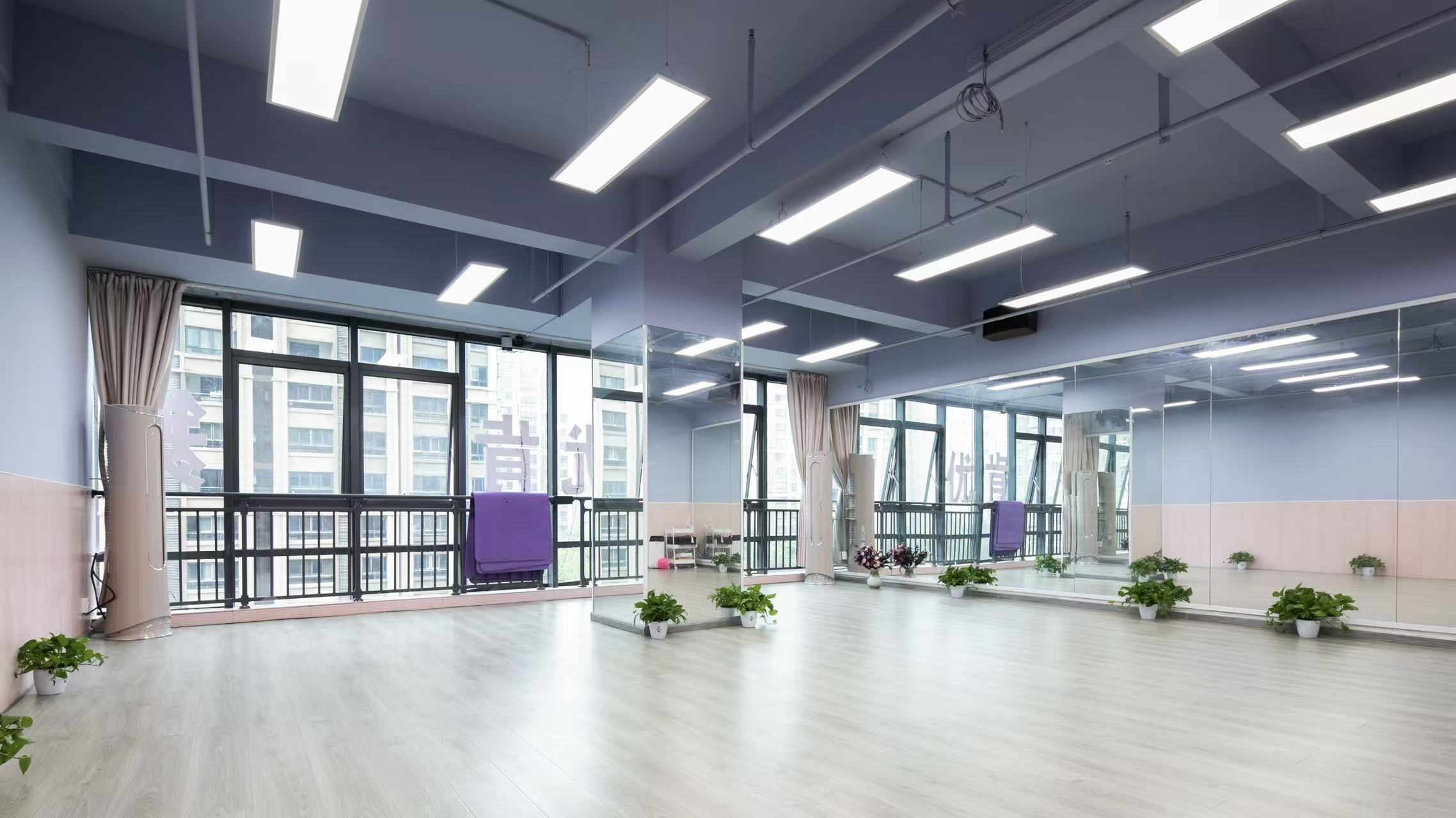 优肯舞蹈教学现场