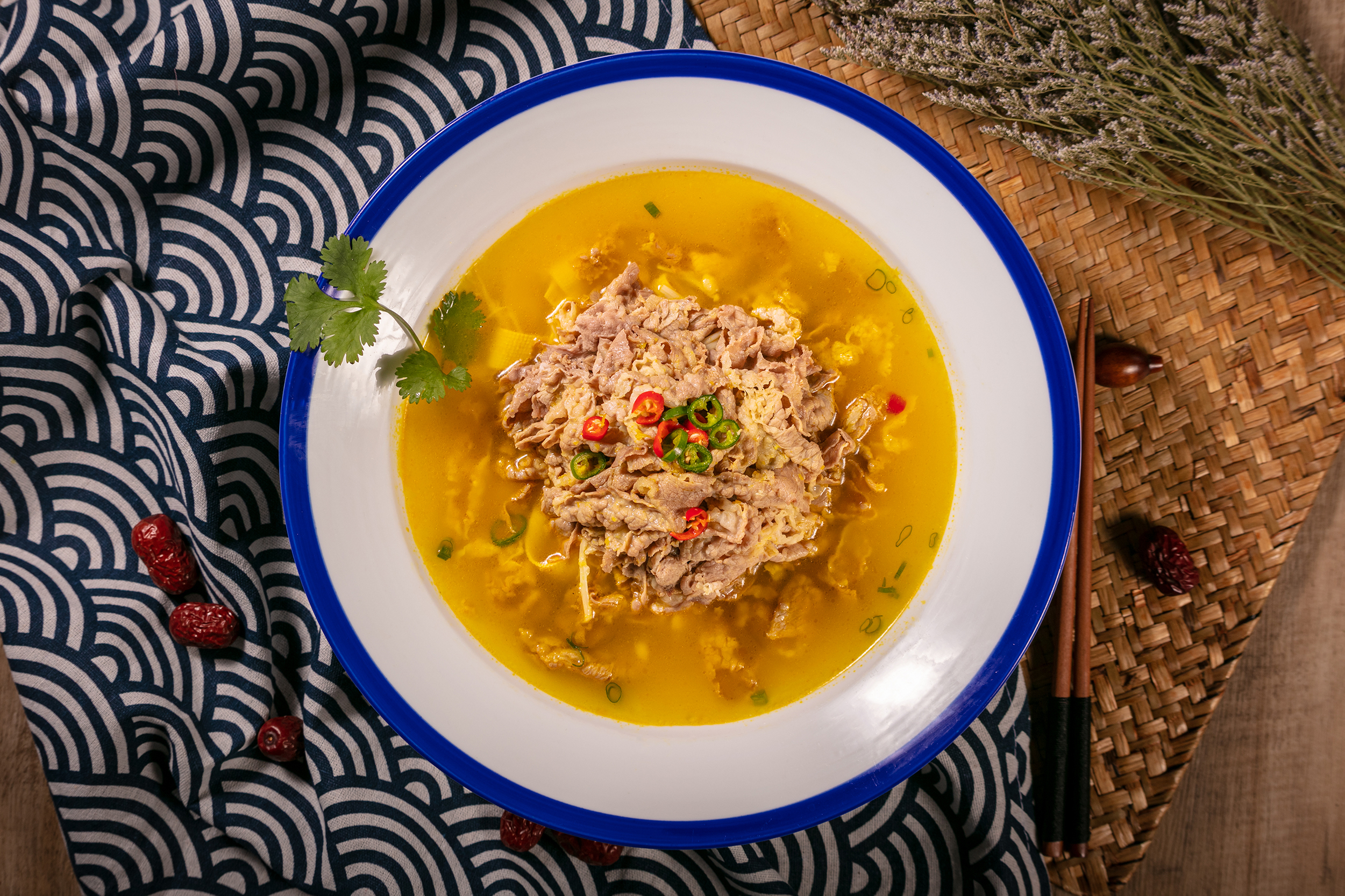 火锅底料生产场景