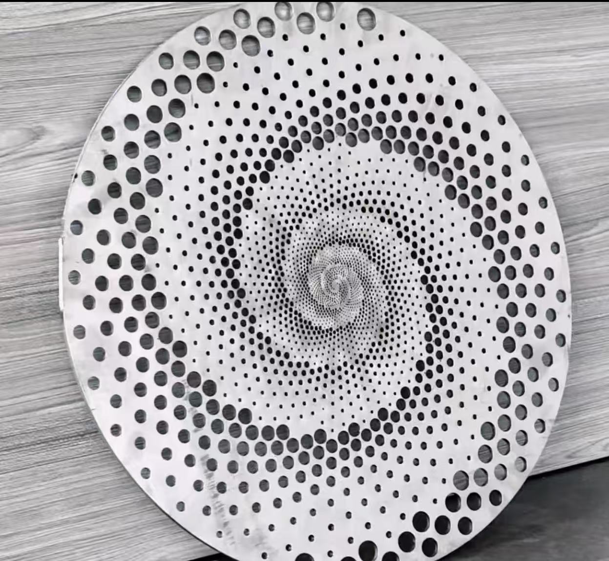 安札建材复杂双曲造型铝单板细节