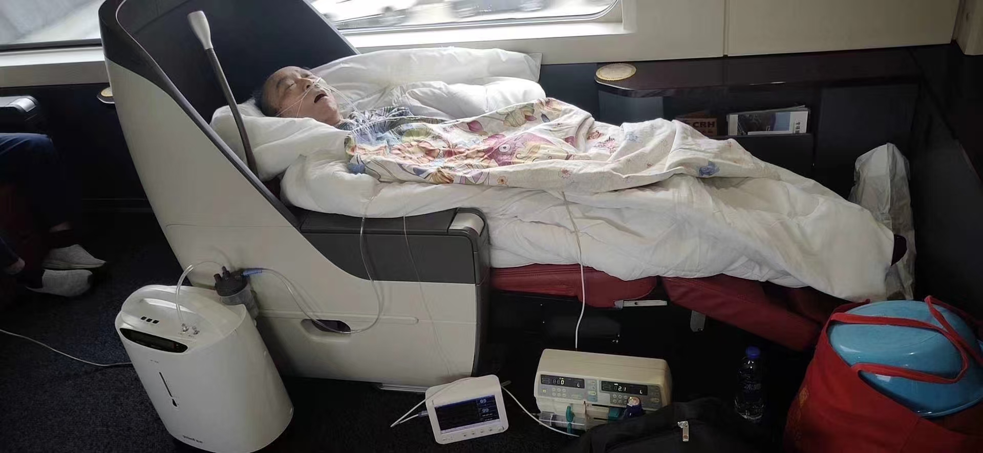 医疗团队工作场景