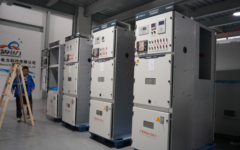 技术团队合作场景