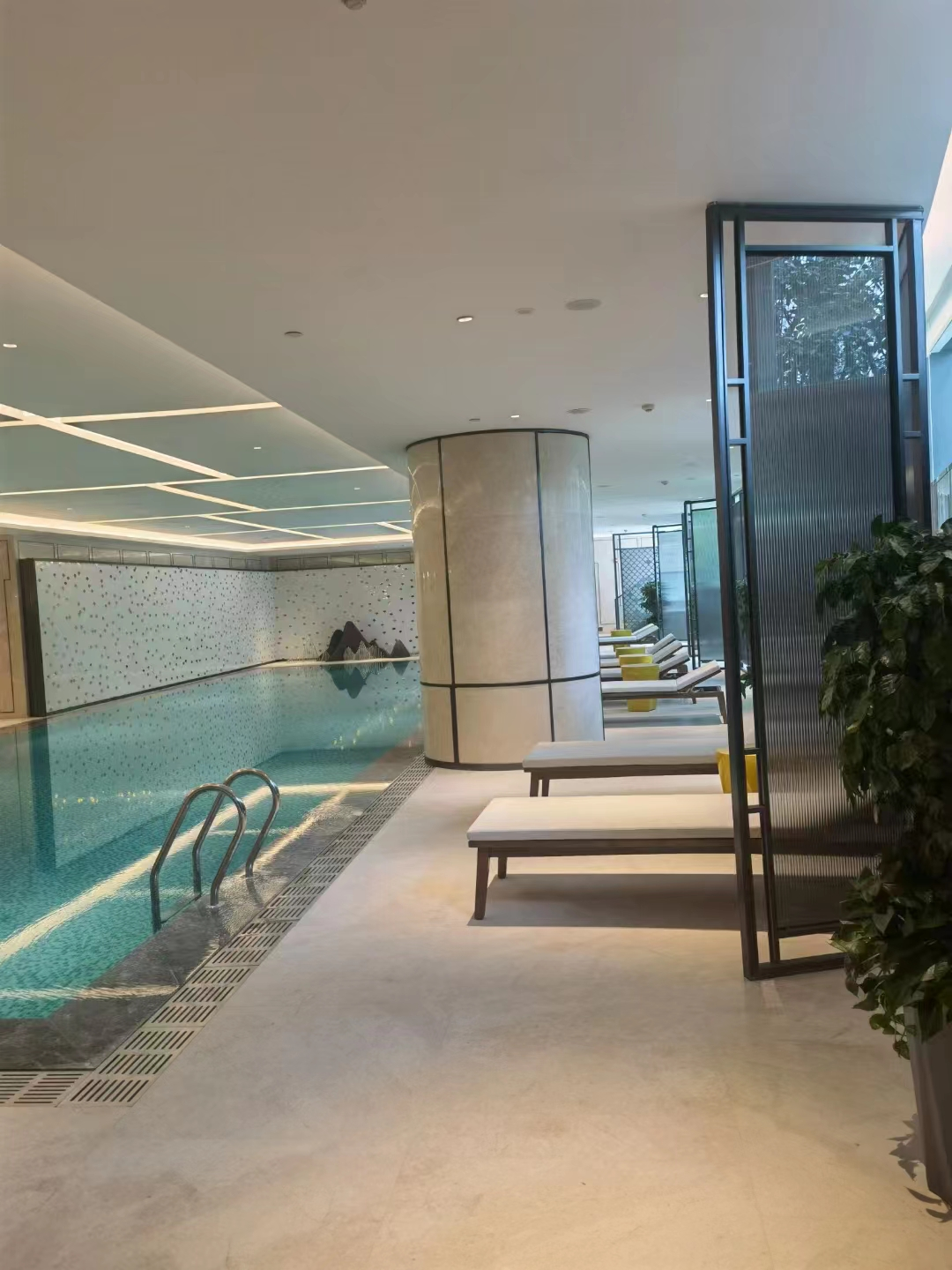 玻璃栏杆应用场景