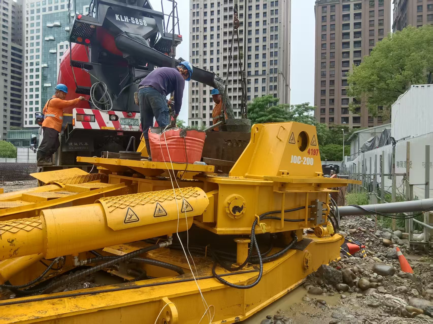 搓管机技术细节