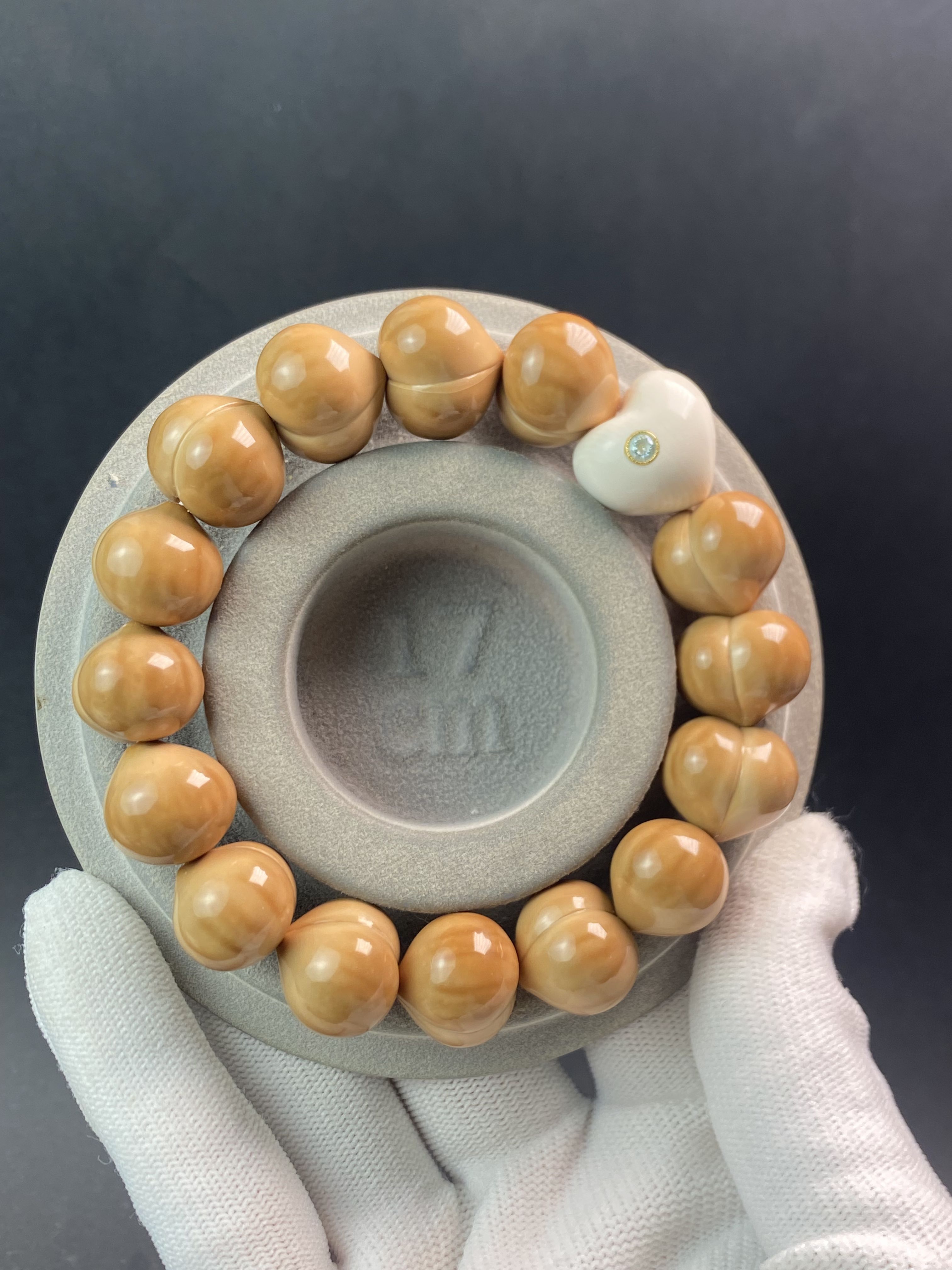 深白文玩工作室算盘珠手串展示