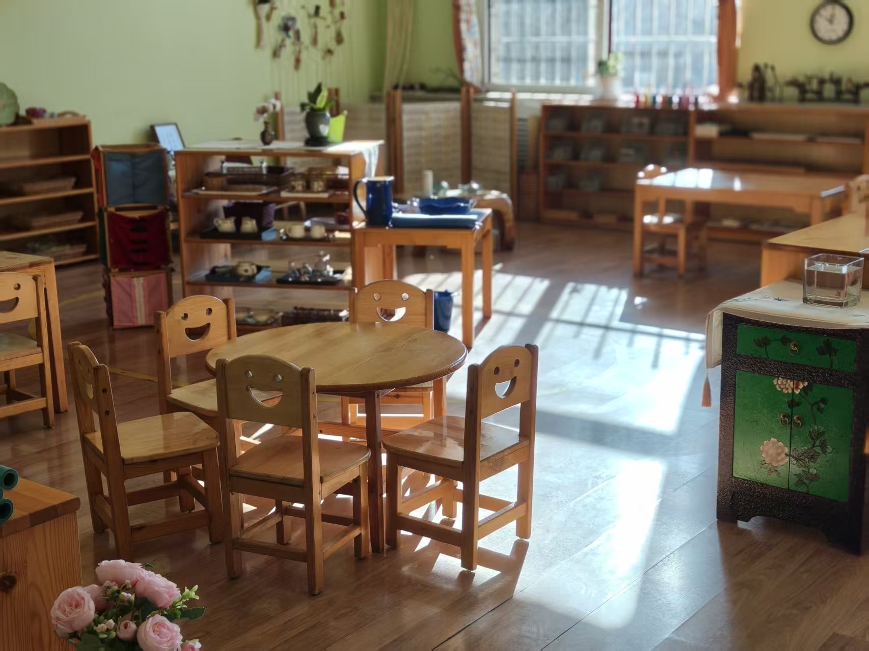 生命树幼儿园环境图