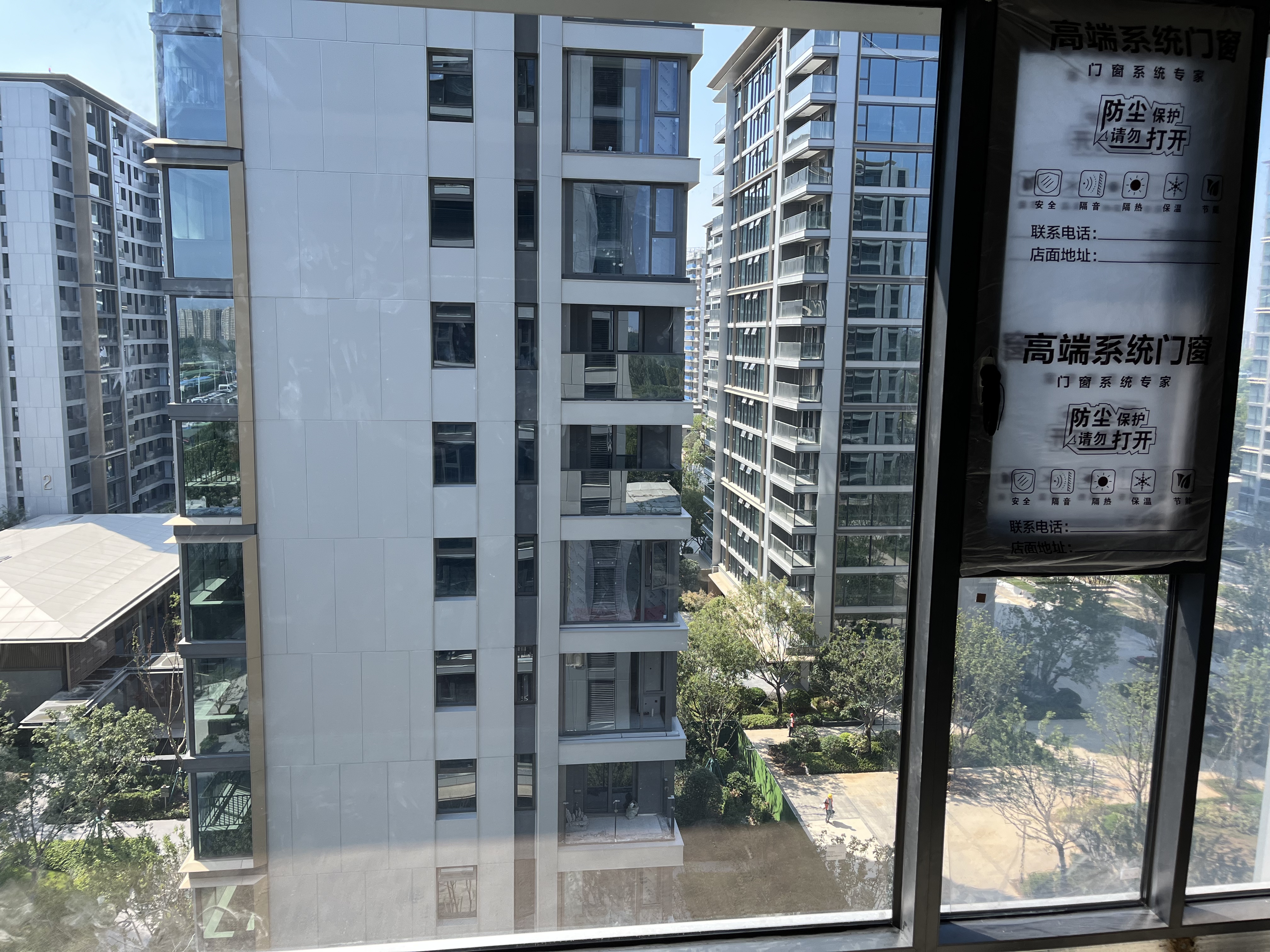 美可美铝合金门窗展示