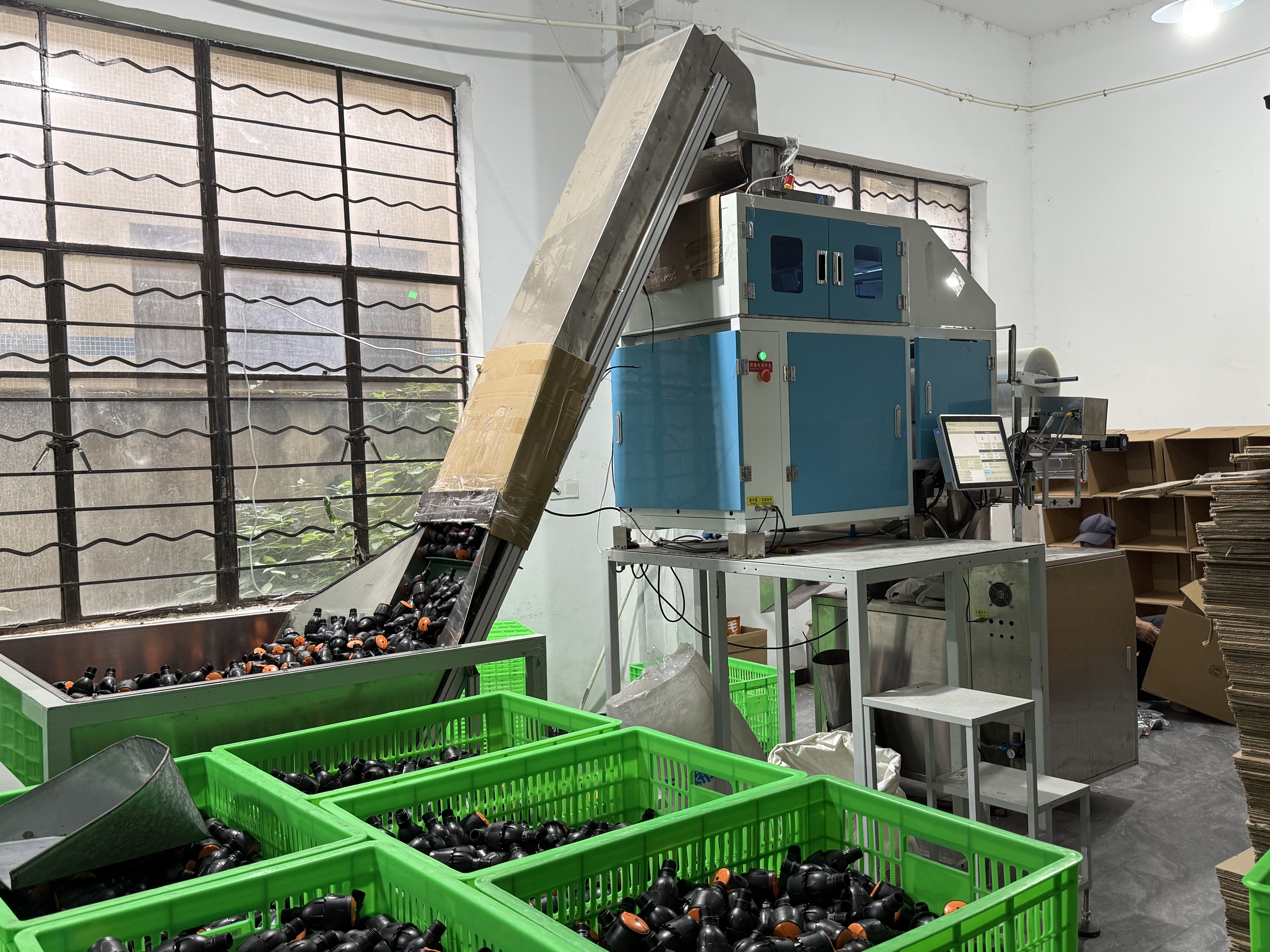 曼斯特微喷头产品展示