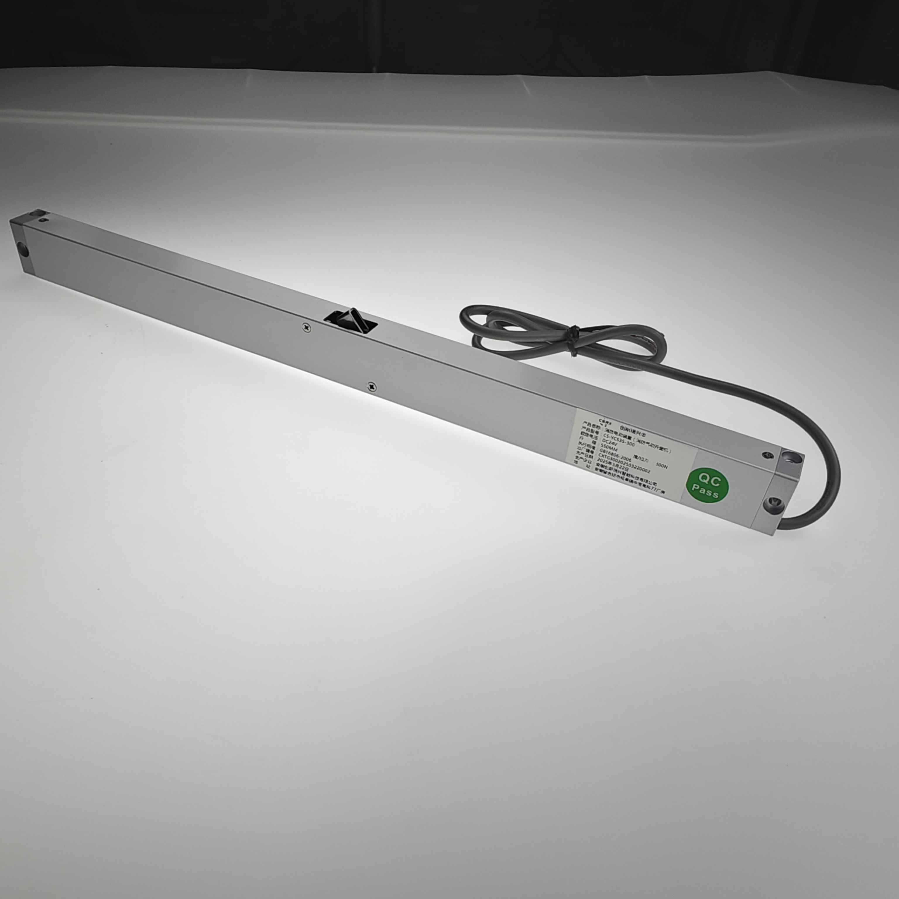 不同驱动类型的开窗器应用场景