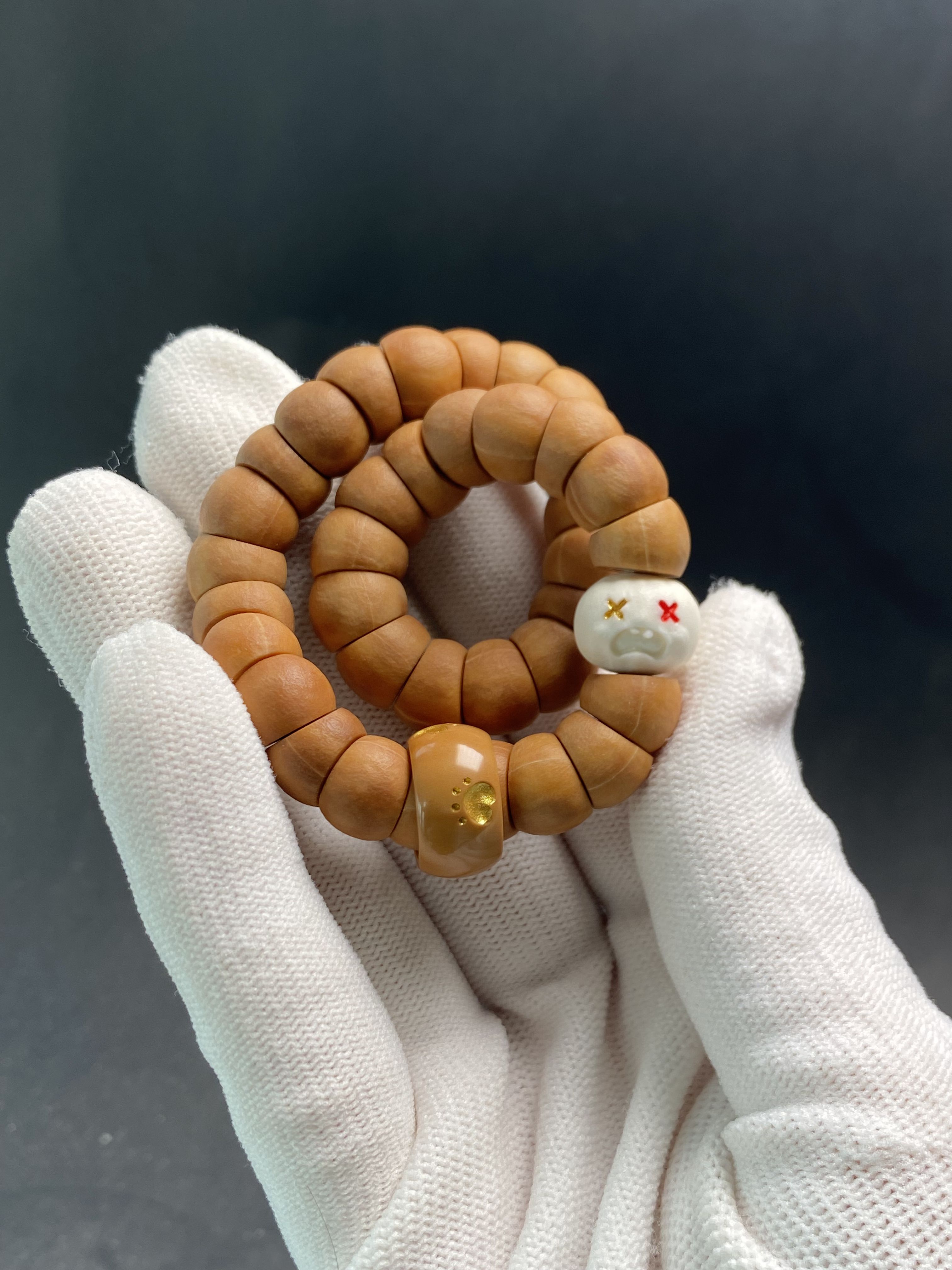 匠心打造的高品质猴头核桃手串