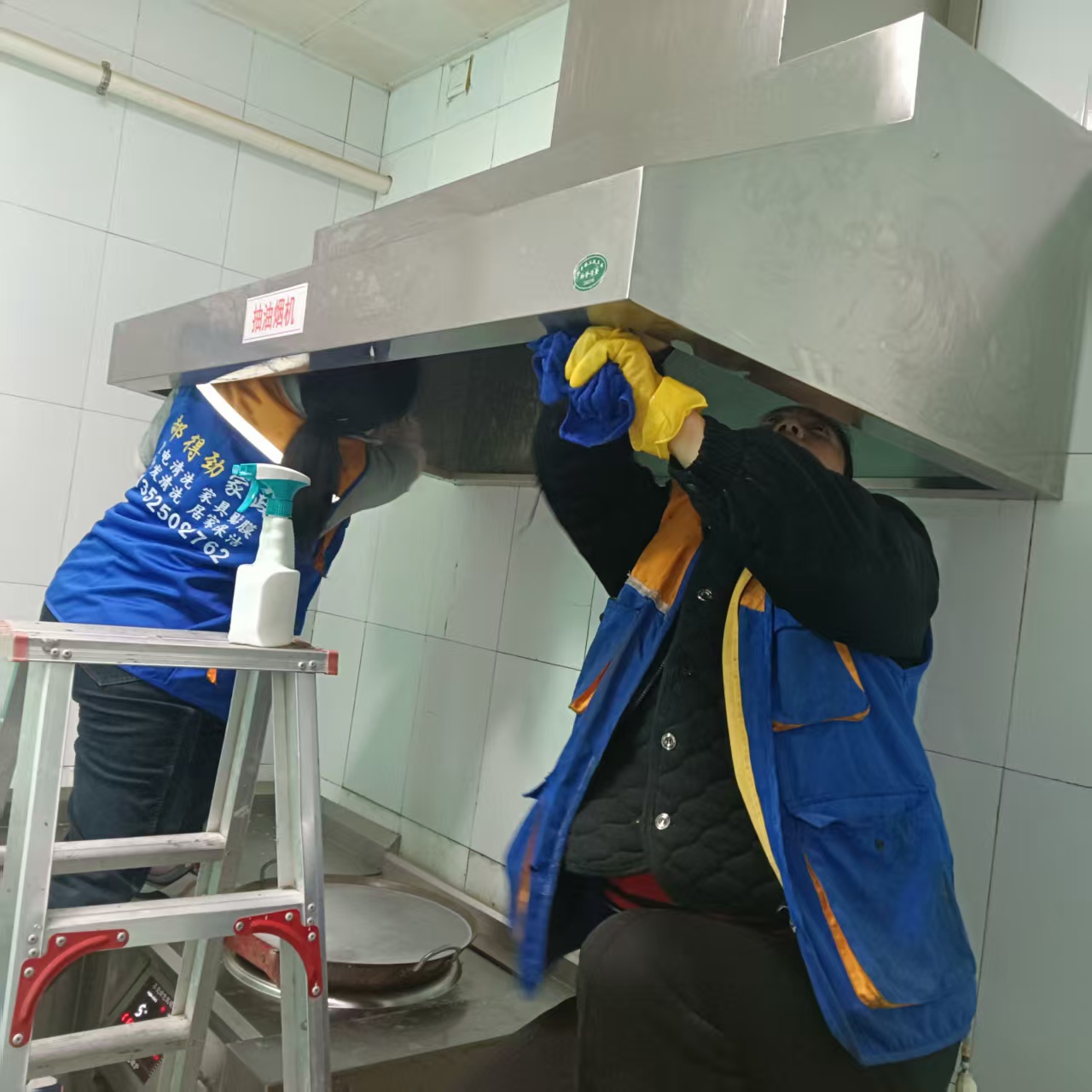 延津县管道疏通服务现场