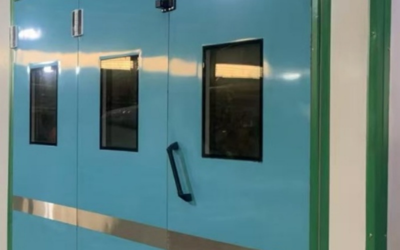 喷漆房工作状态