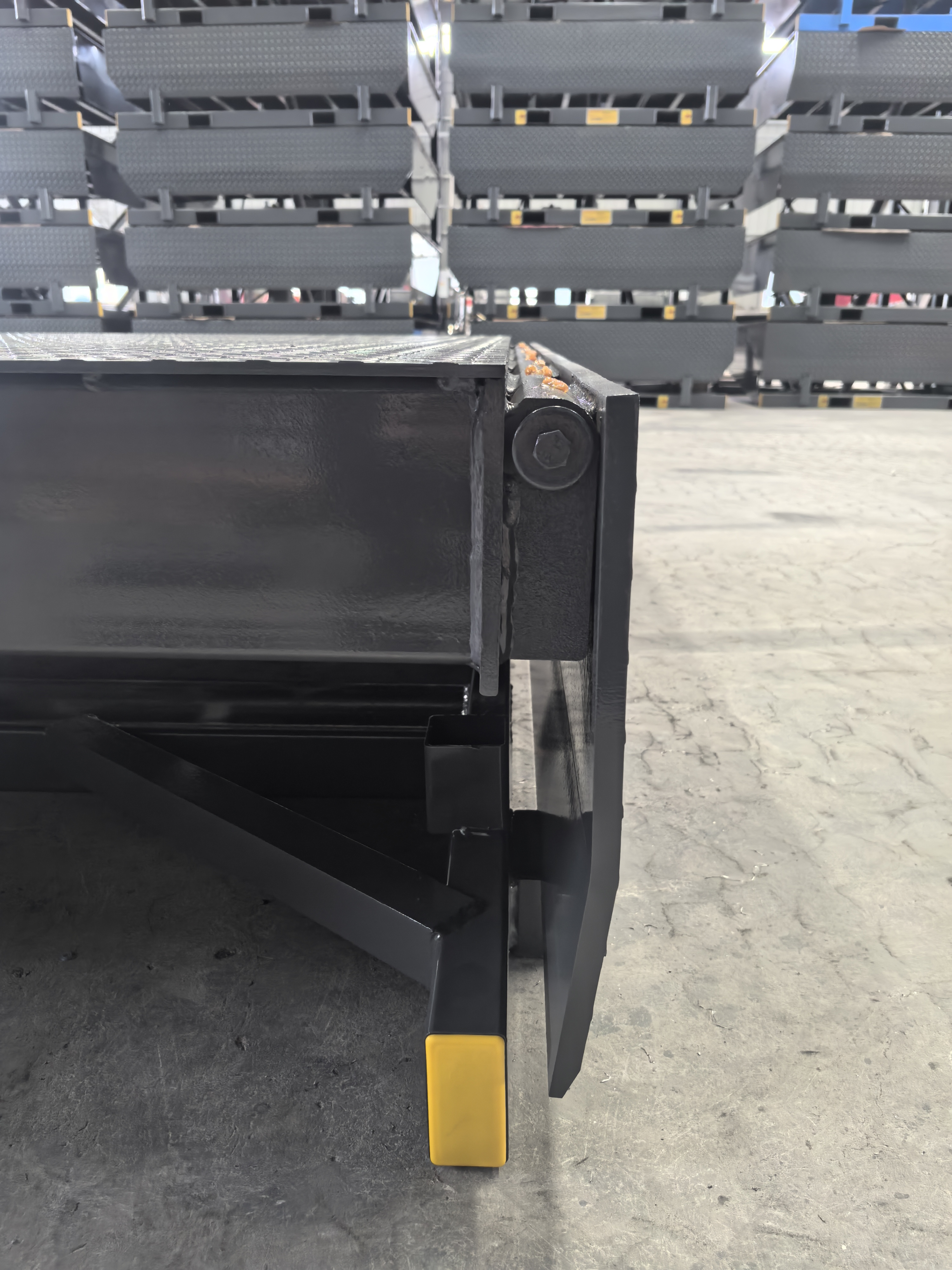 登车桥技术细节