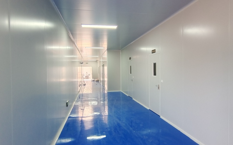 实验室通风与管道系统安装现场