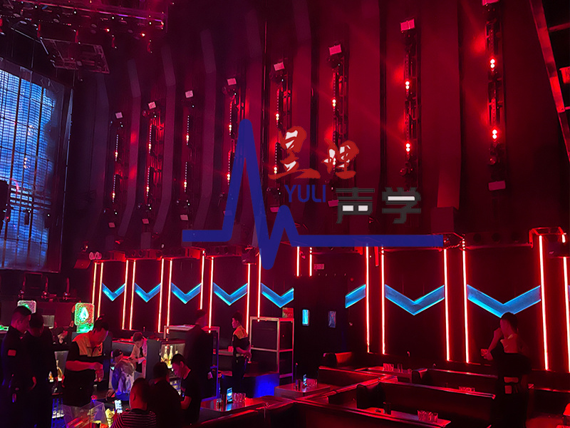 精密声学测量设备在进行环境噪声监测