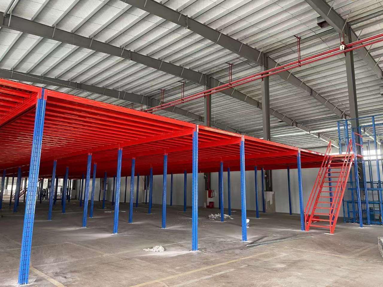 重型贯通式货架实现高密度存储