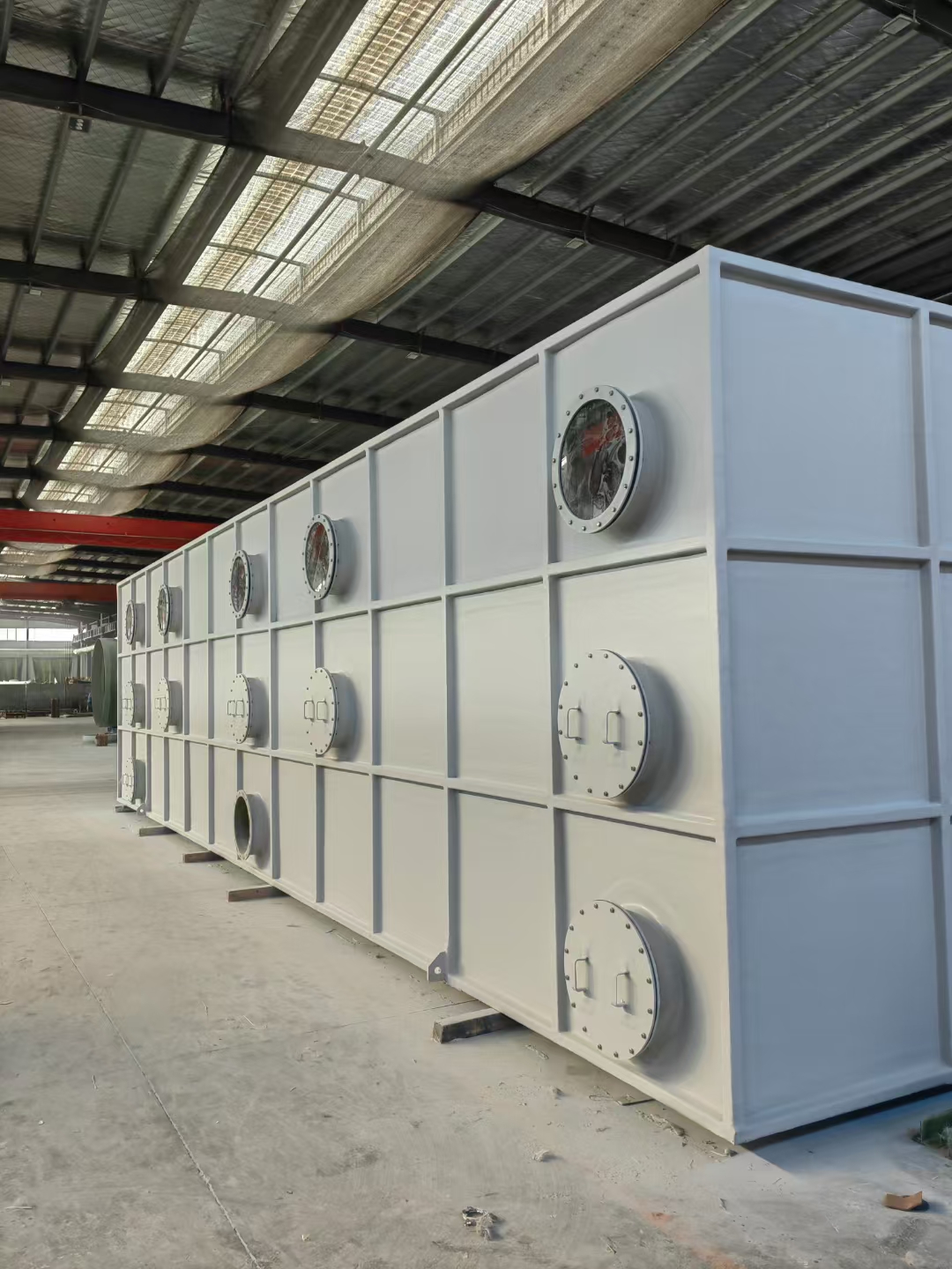 连续缠绕玻璃钢顶管内部光滑壁面展示