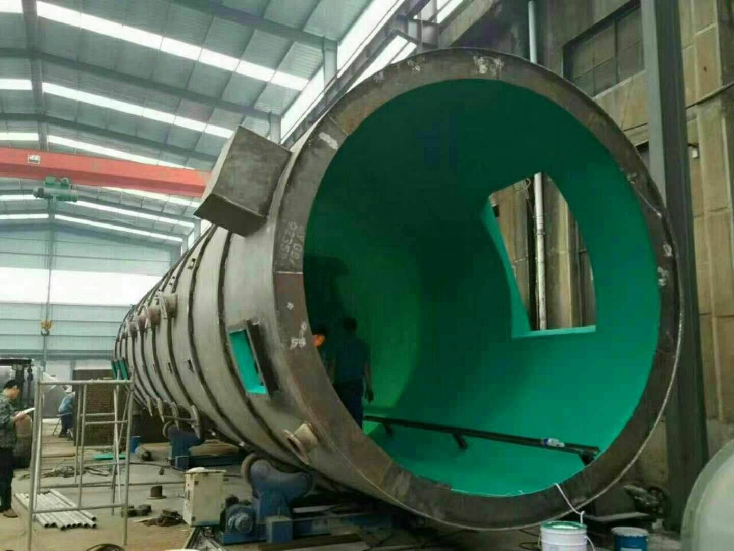 脱硫塔防腐施工现场