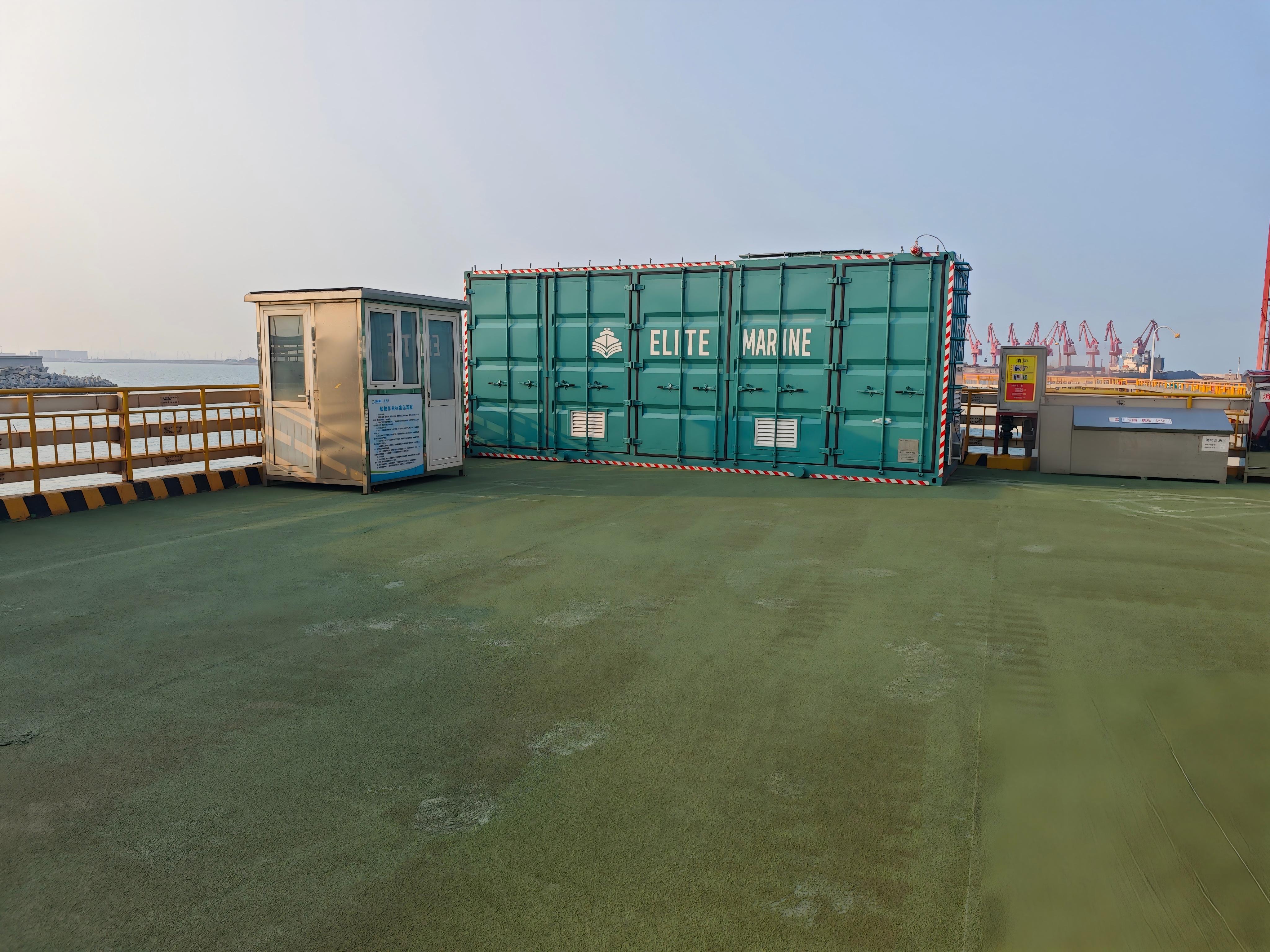 多台防爆集装箱在工业现场的模块化组合应用