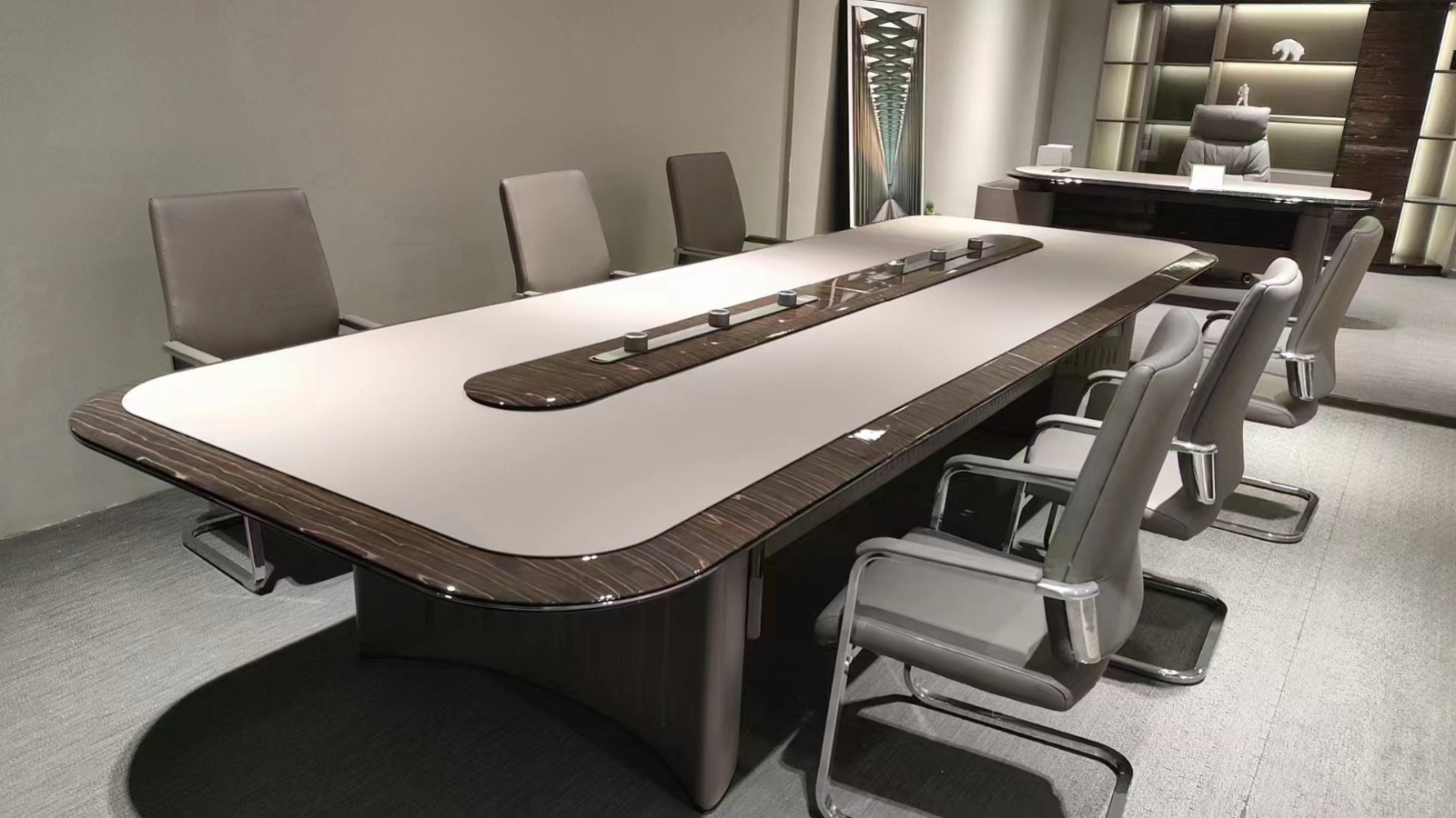 高益家具打造的现代简约风格办公空间实景