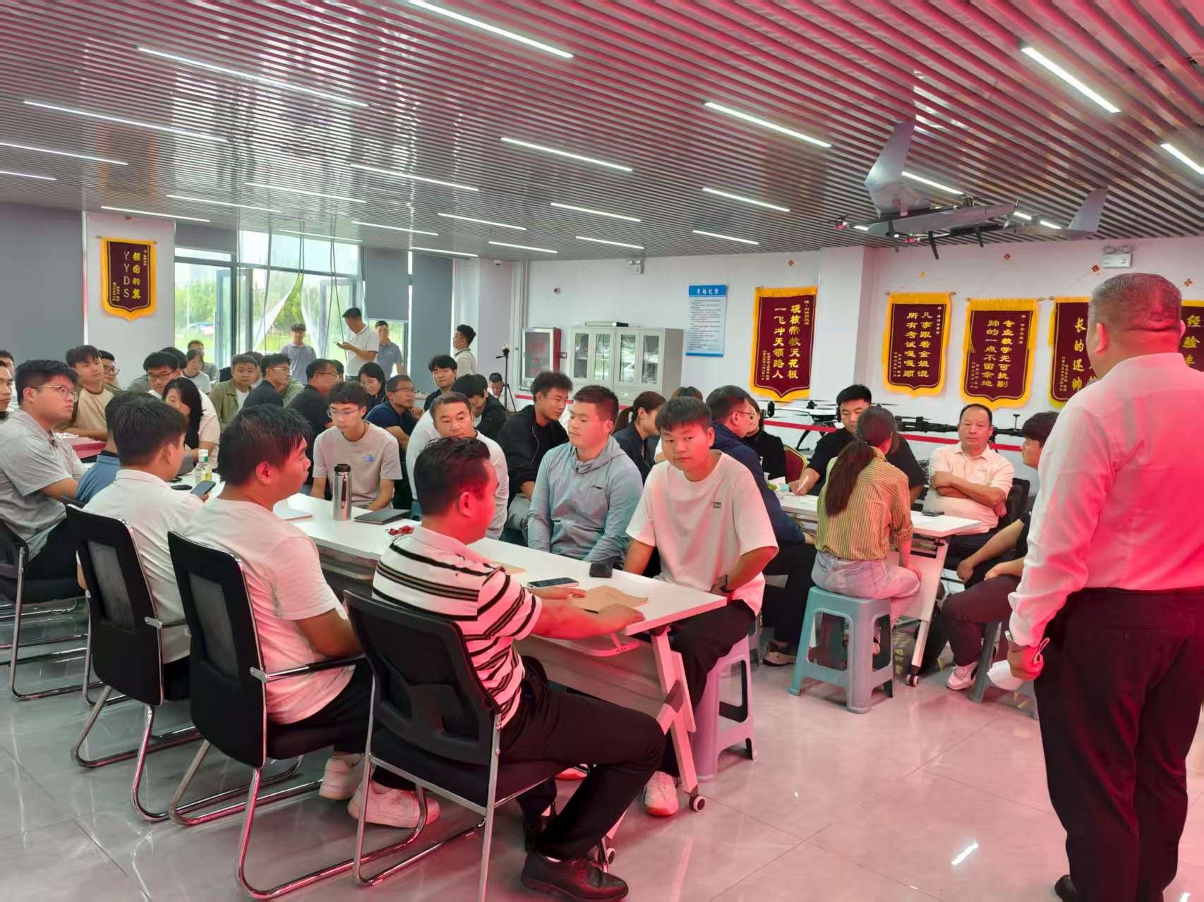 无人机教员实战化教学场景