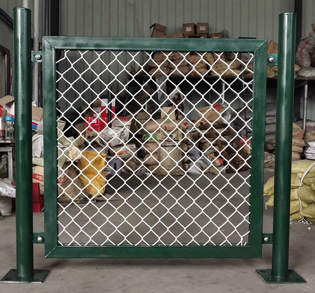 现代化篮球场围网应用实景