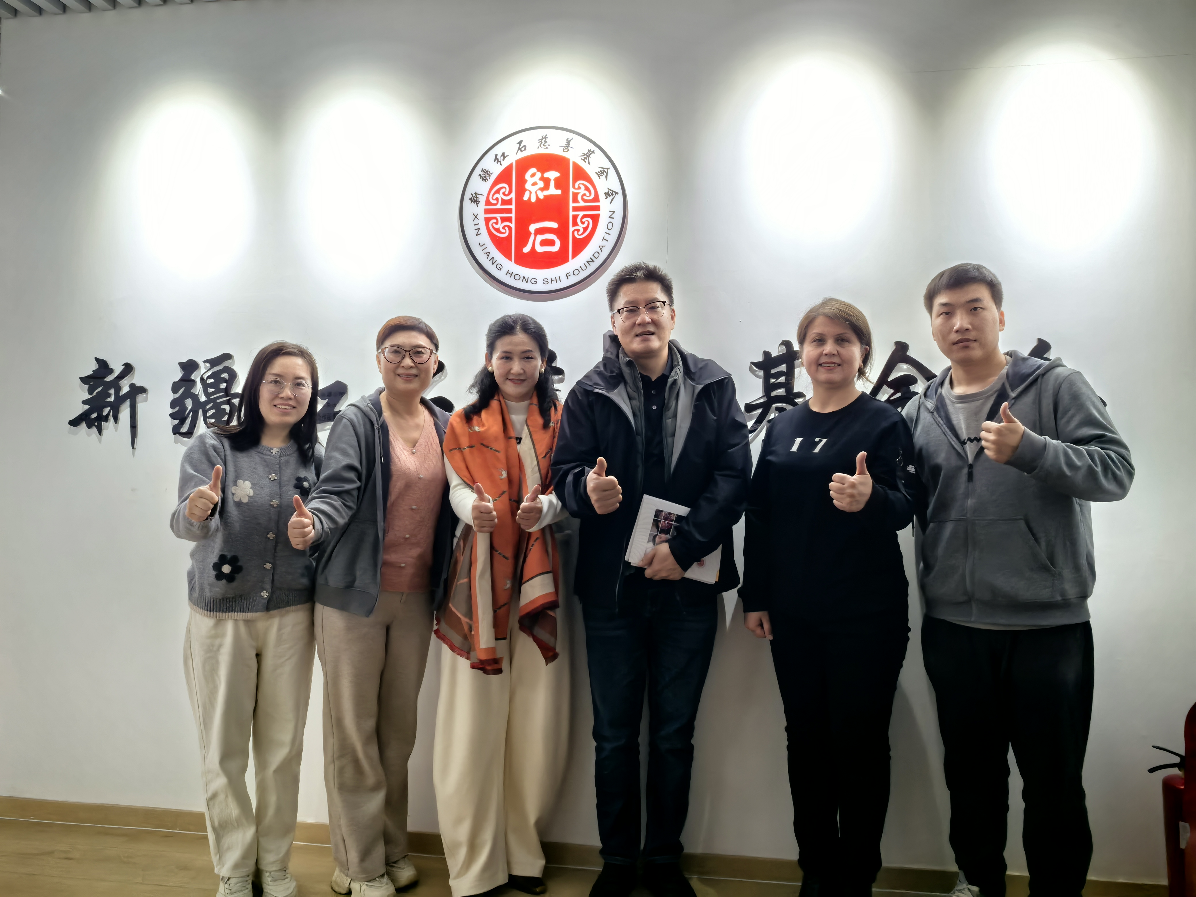 线上获客数据趋势图