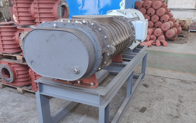 无锡康德利机械有限公司生产的MVR蒸汽压缩机外观图