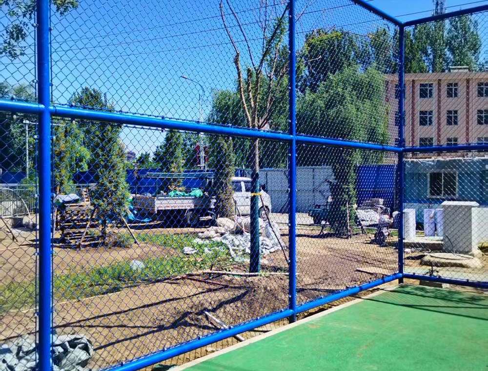 专业围网安装施工现场