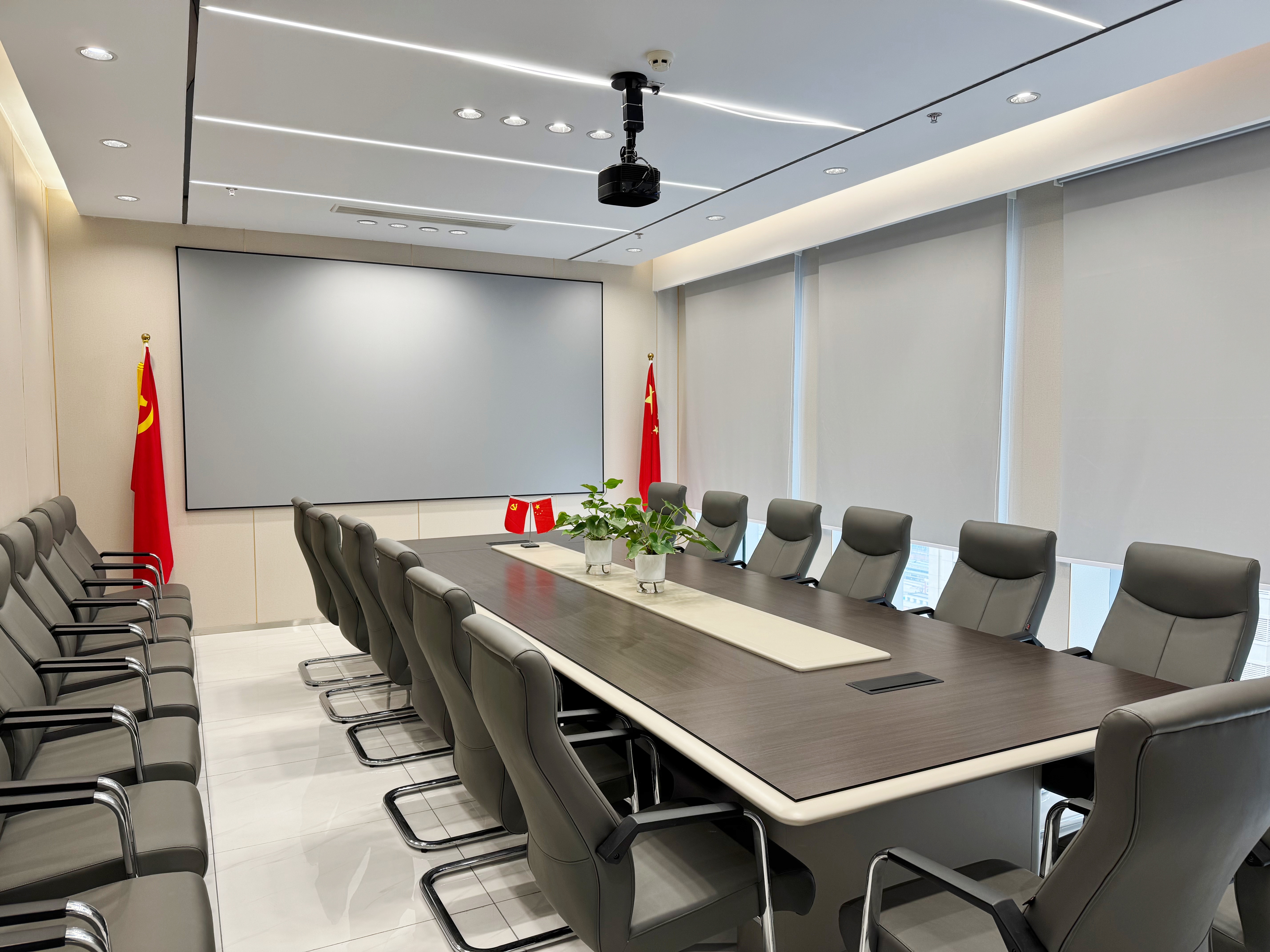 选择企业陪跑服务决策路径图