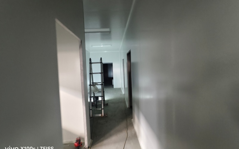 电子行业洁净车间应用案例图