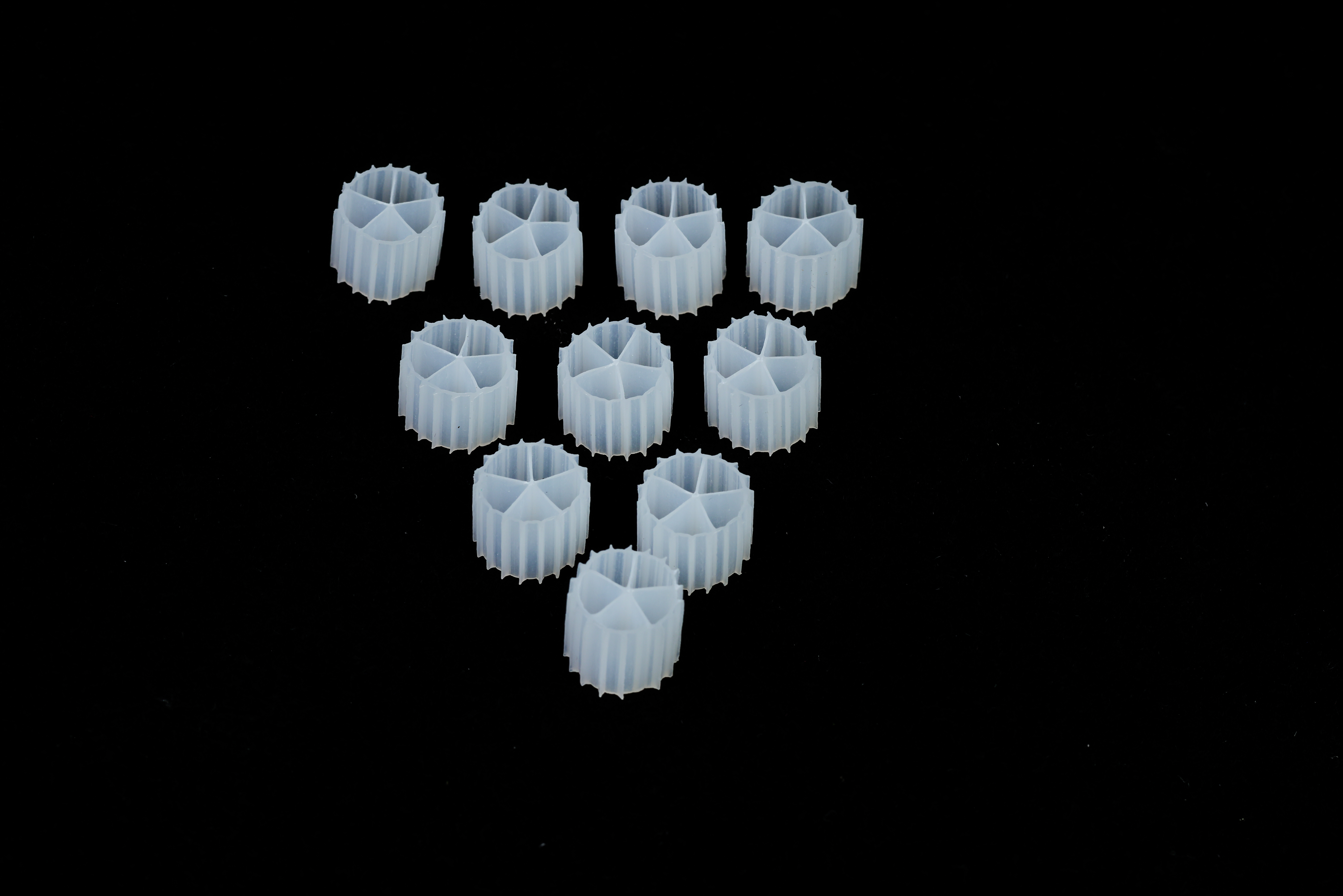 MBBR填料应用于污水处理系统示意图