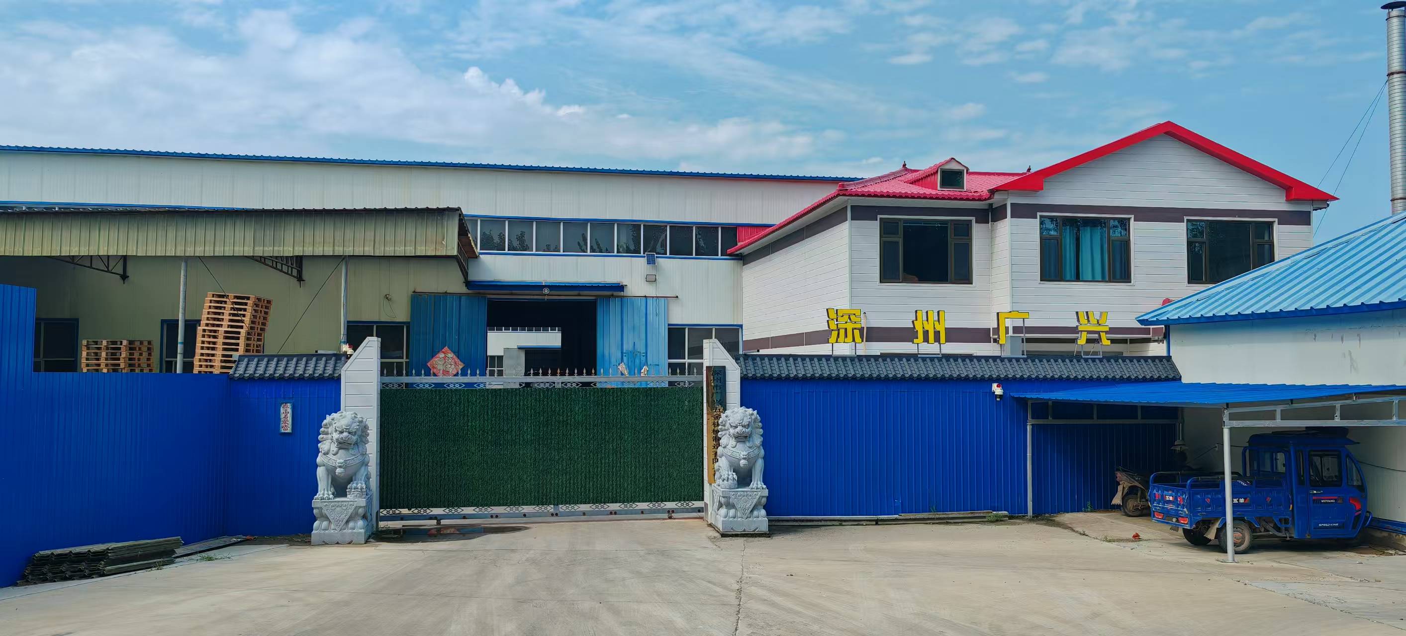 不同材质与工艺的螺旋叶片对比样品