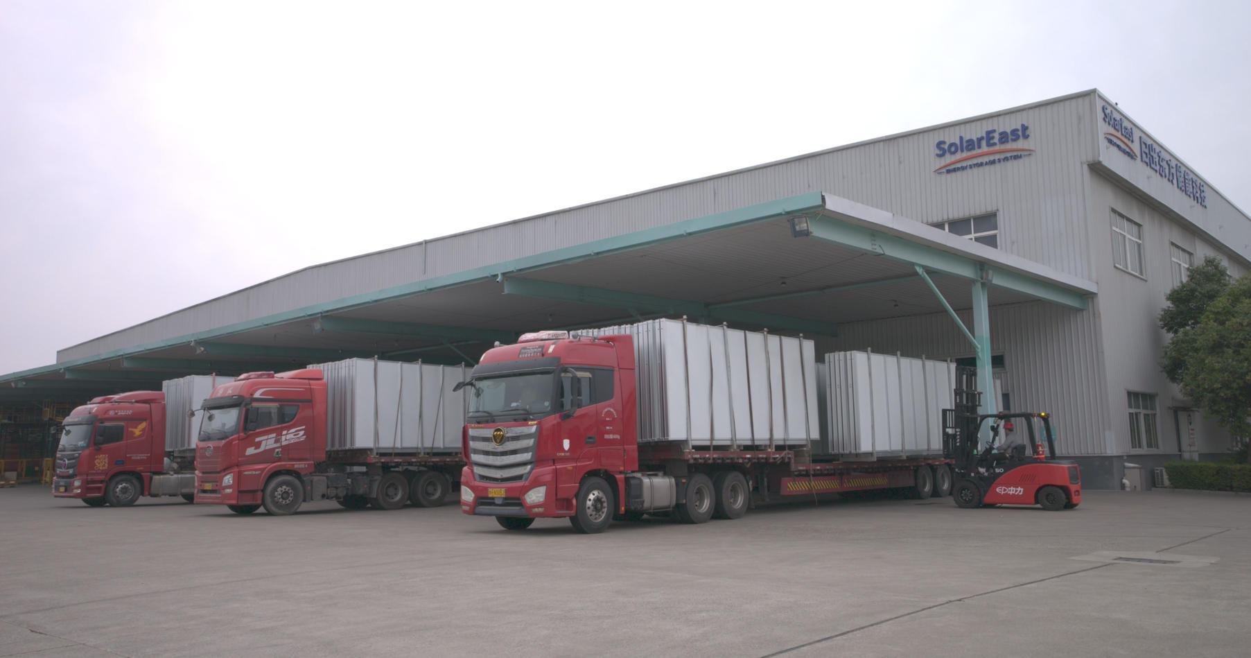 太阳雨太阳能热水器在高原地区的应用场景，展现了其强大的环境适应性