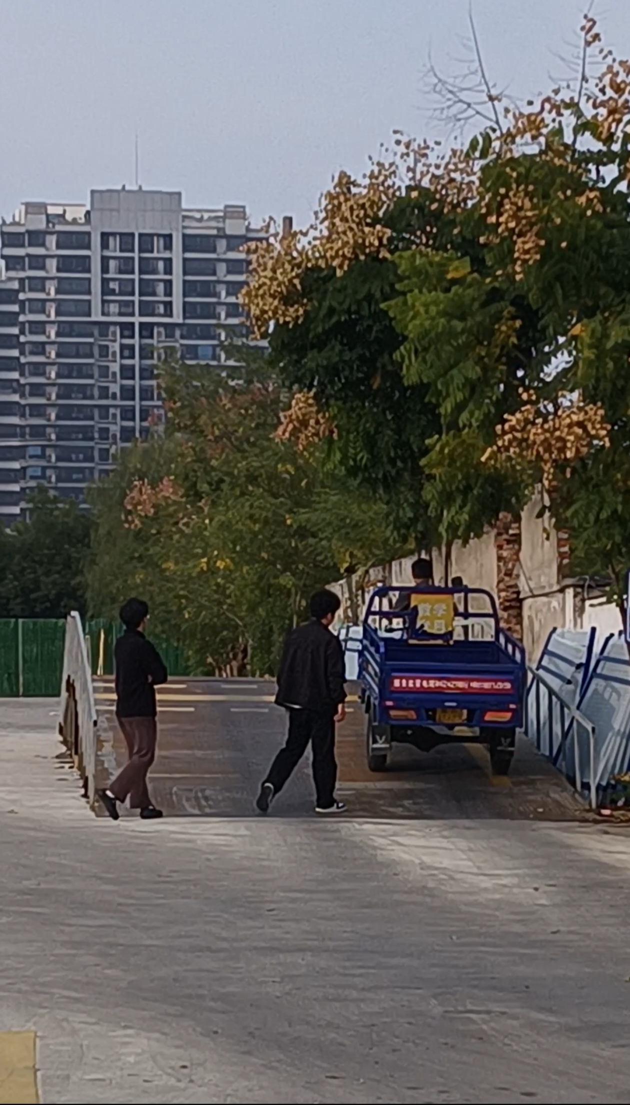 畅通驾校学员顺利拿证