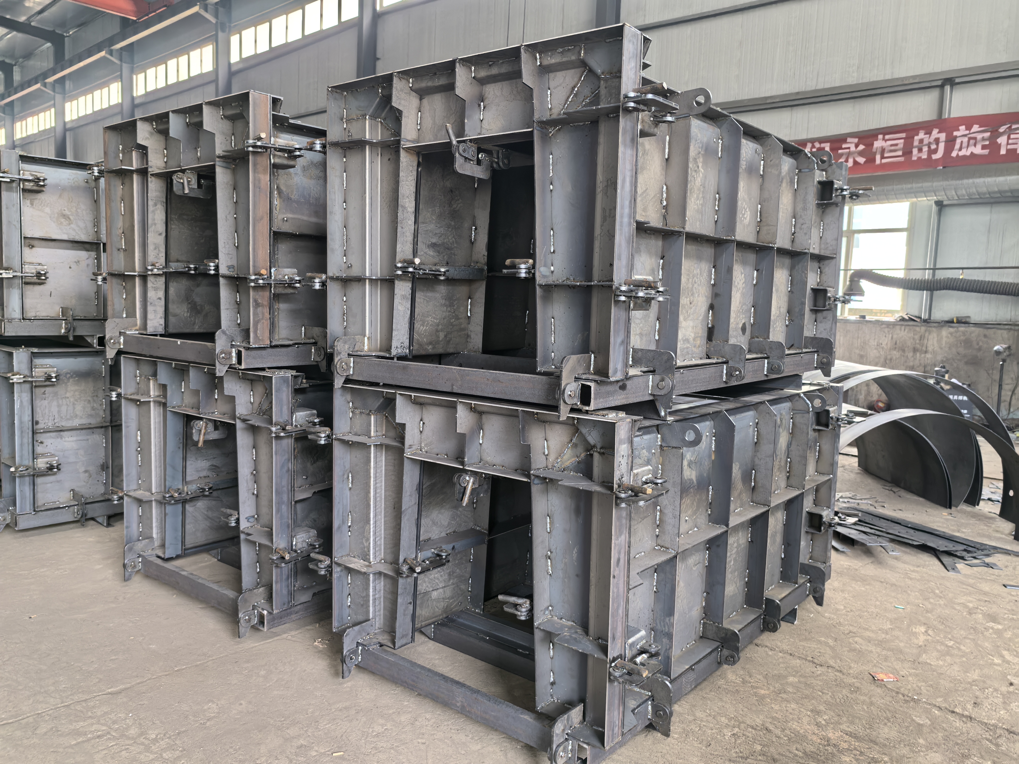 保定卓阳模具现代化生产车间