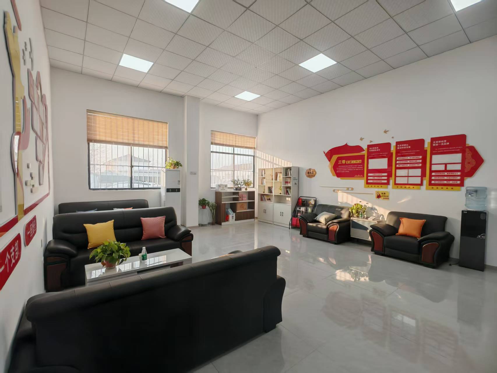 专业规范的车辆维护是安全服务的根本保障