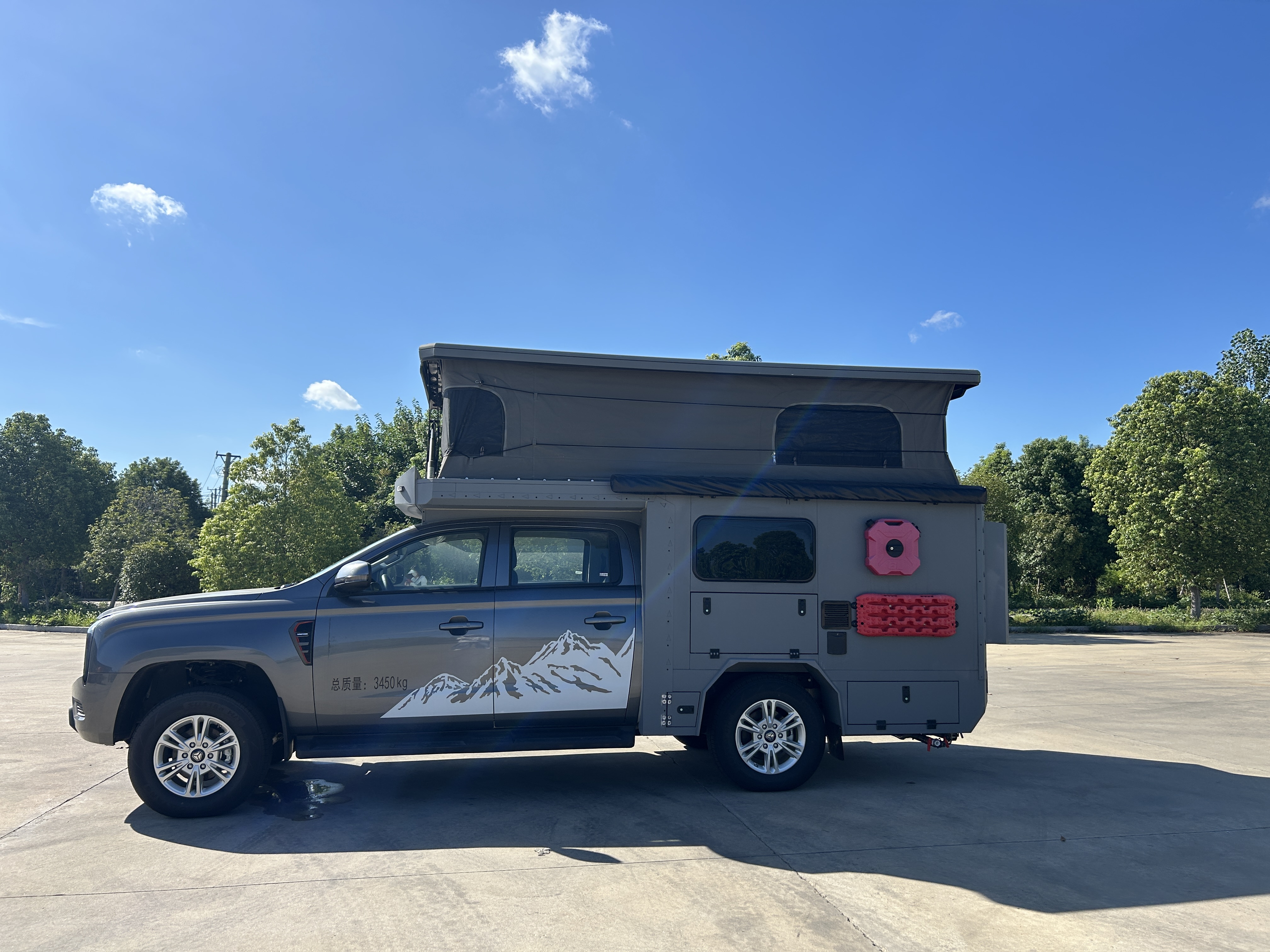 程力房车多元化场景展示