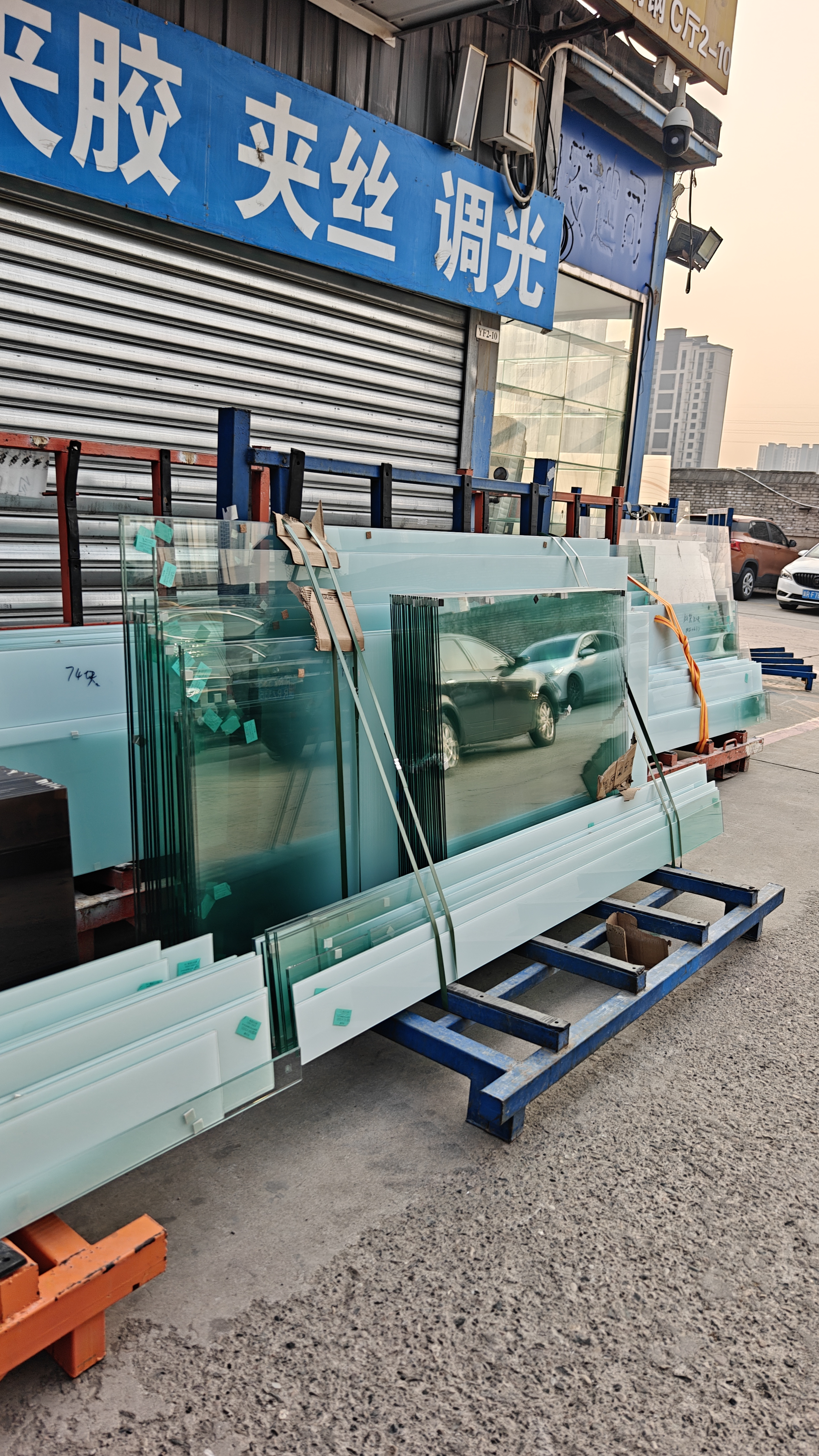 夹丝玻璃工程案例展示